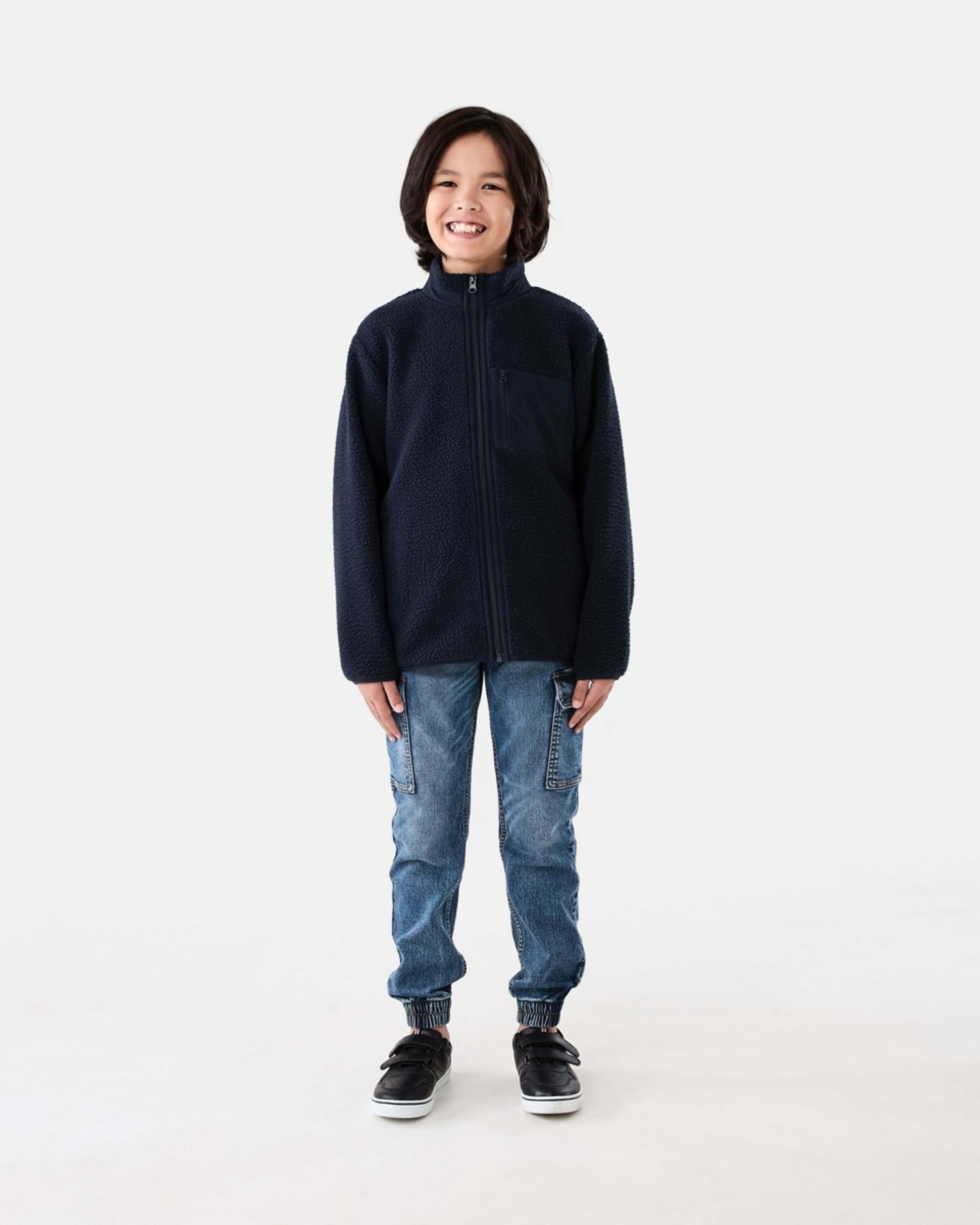 7 Teddy Jacket Sky Cptn, 7 of 10