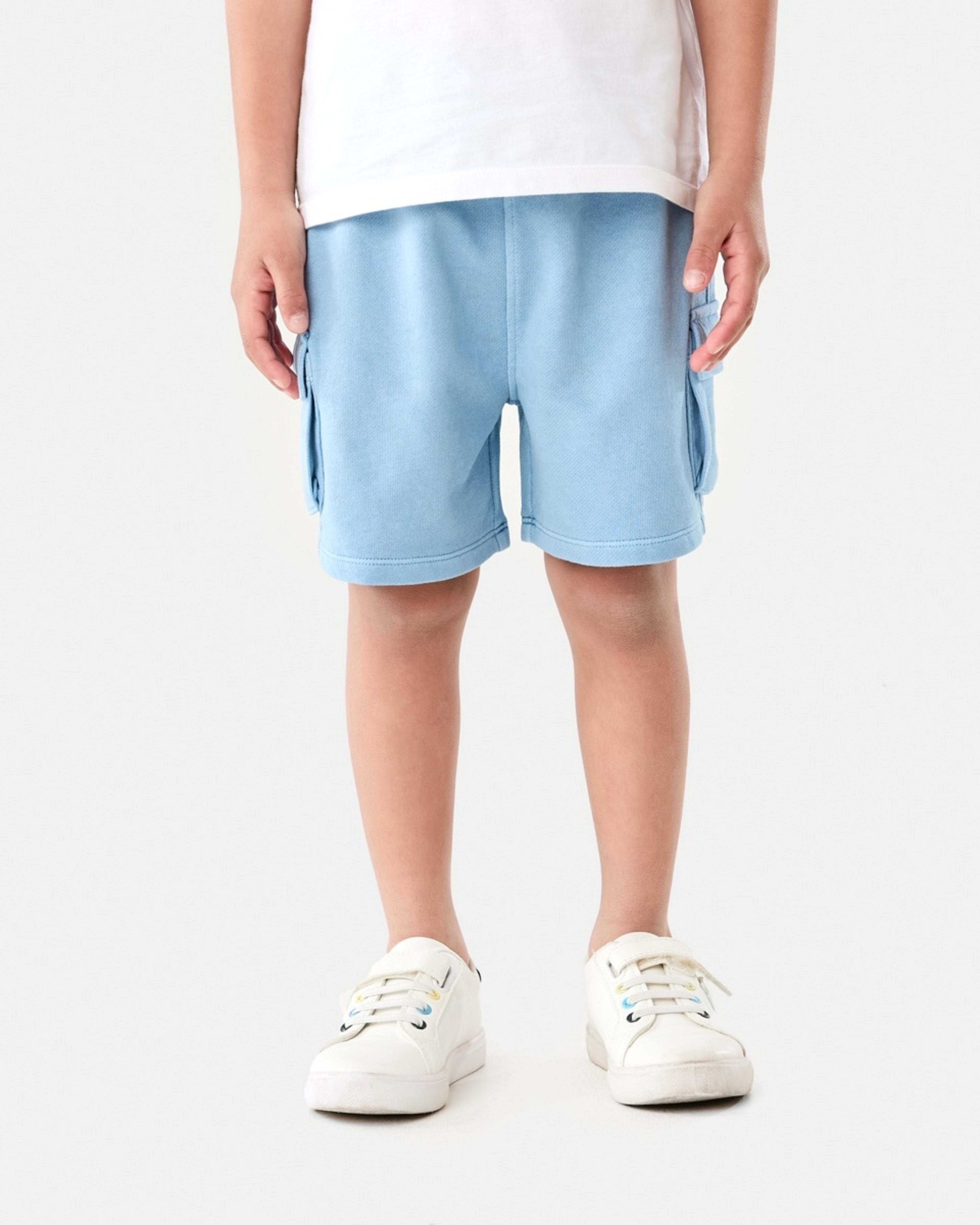 1 Washed Cargo Knit Shorts FADED DENIM, 1 of 6