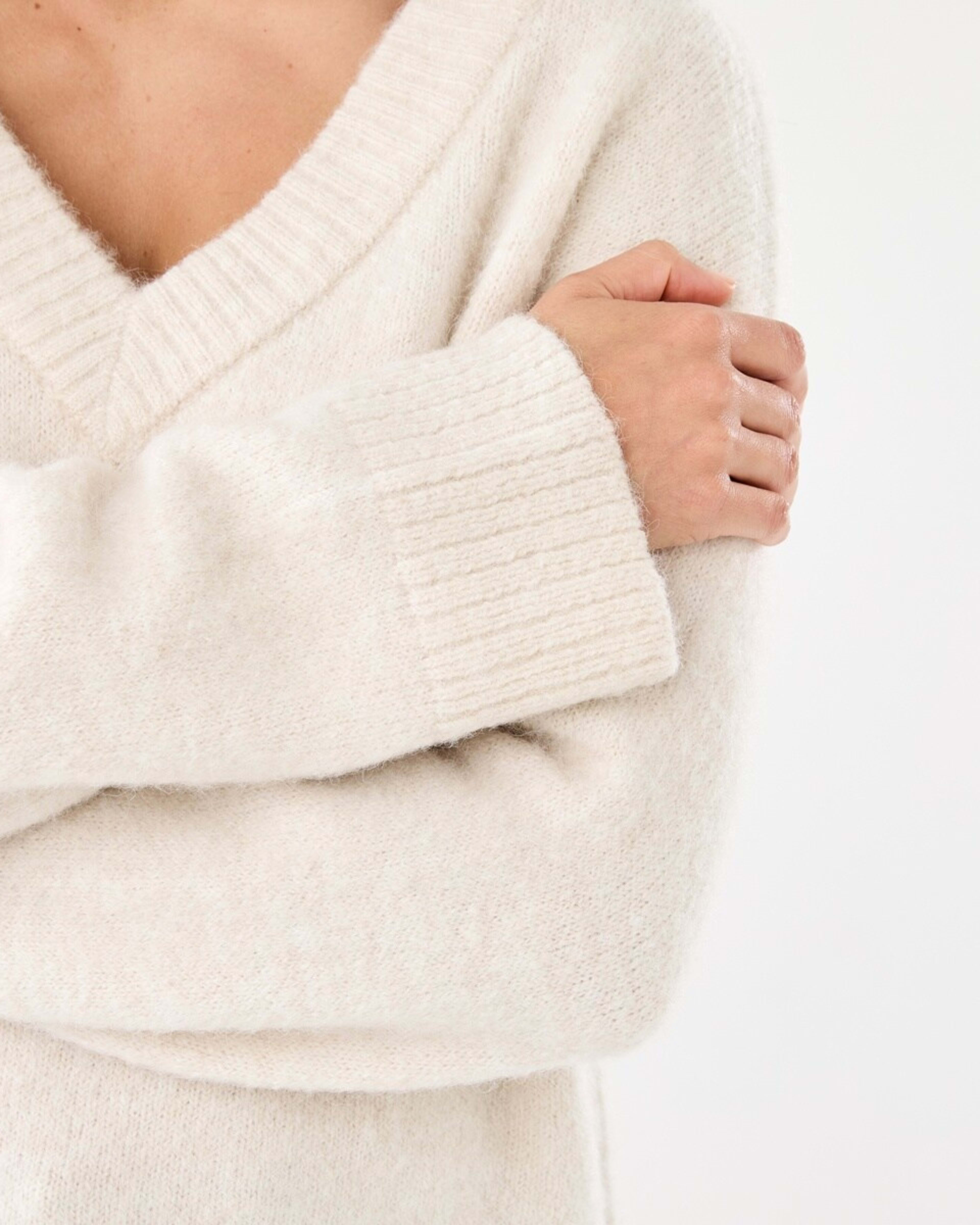 6 Fluffy V-Neck Jumper Beige Marl, 6 of 7
