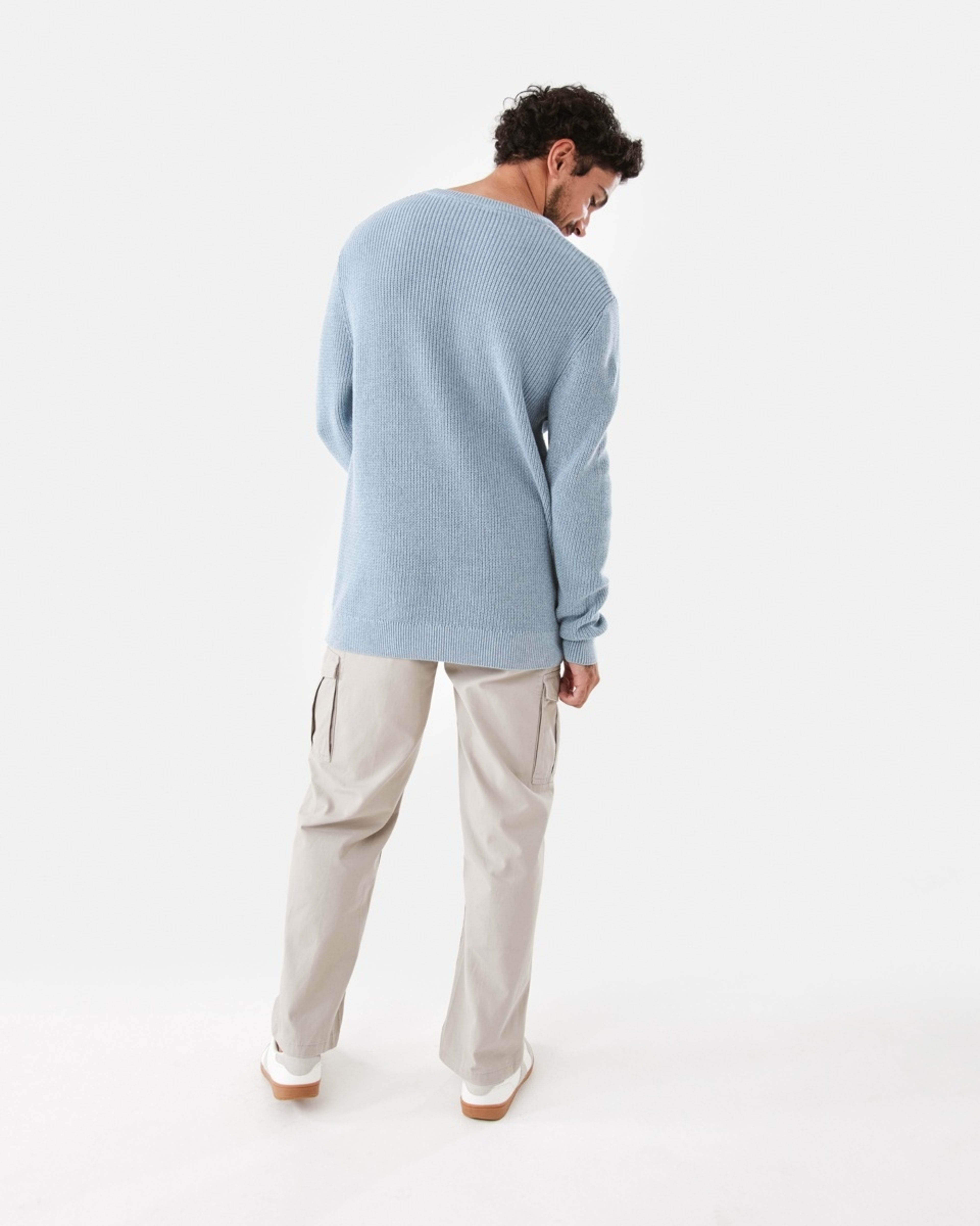 4 Textured Crew Knit Jumper Ash Blue, 4 of 7