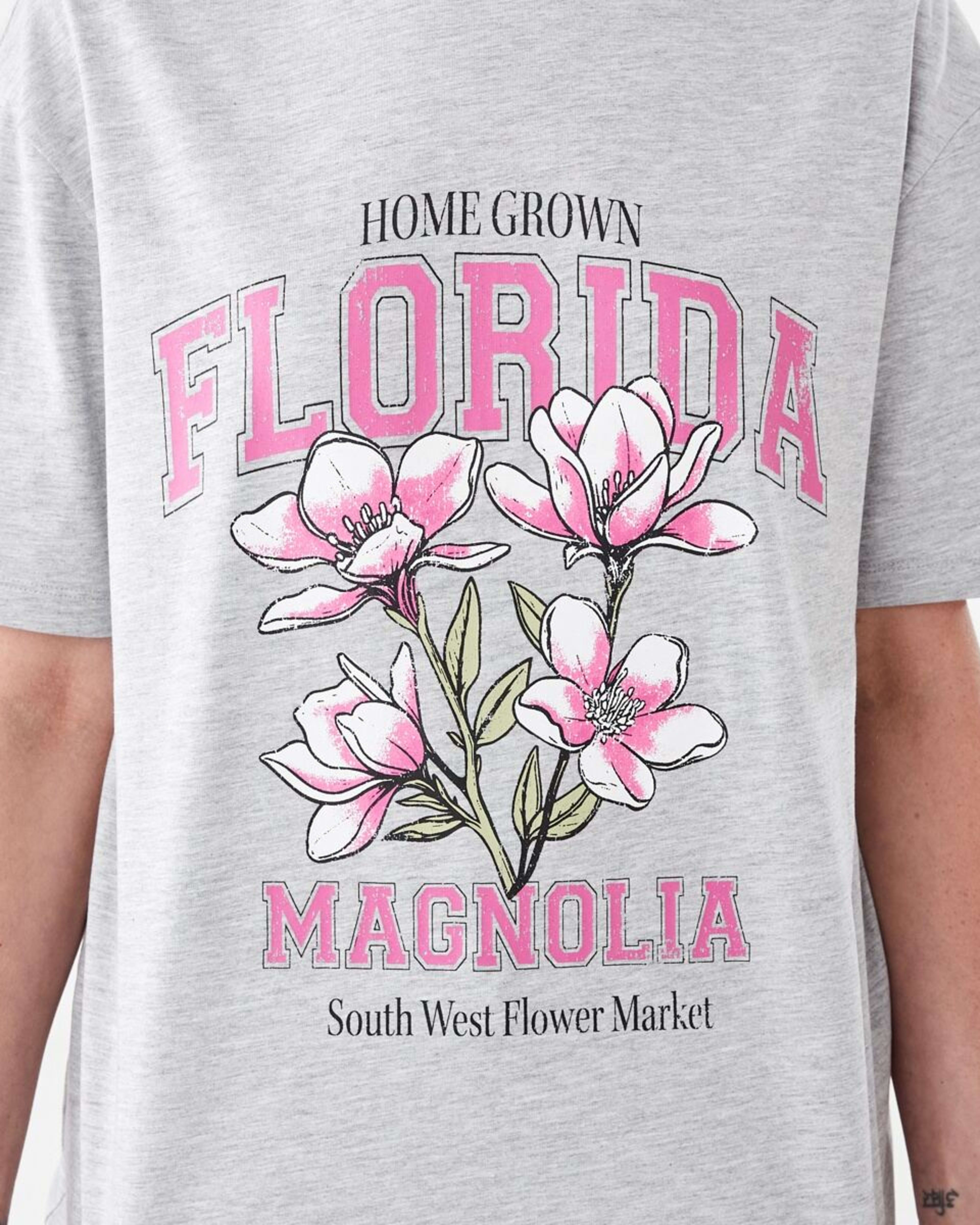 5 Short Sleeve Oversized Boyfriend T-shirt Magnolia, 5 of 5