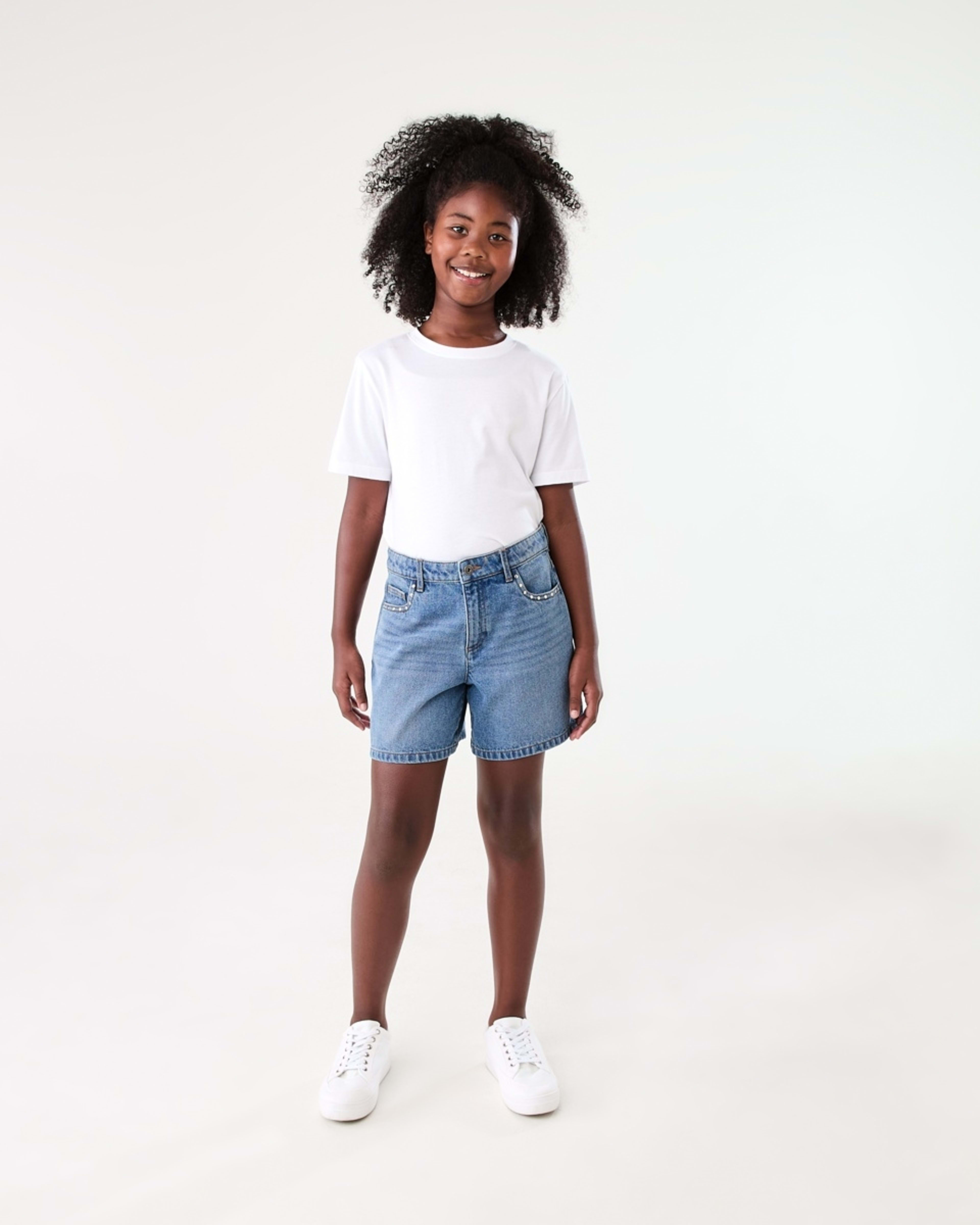 5 Relaxed Denim Shorts with Embellishment TABLE MID WASH, 5 of 6