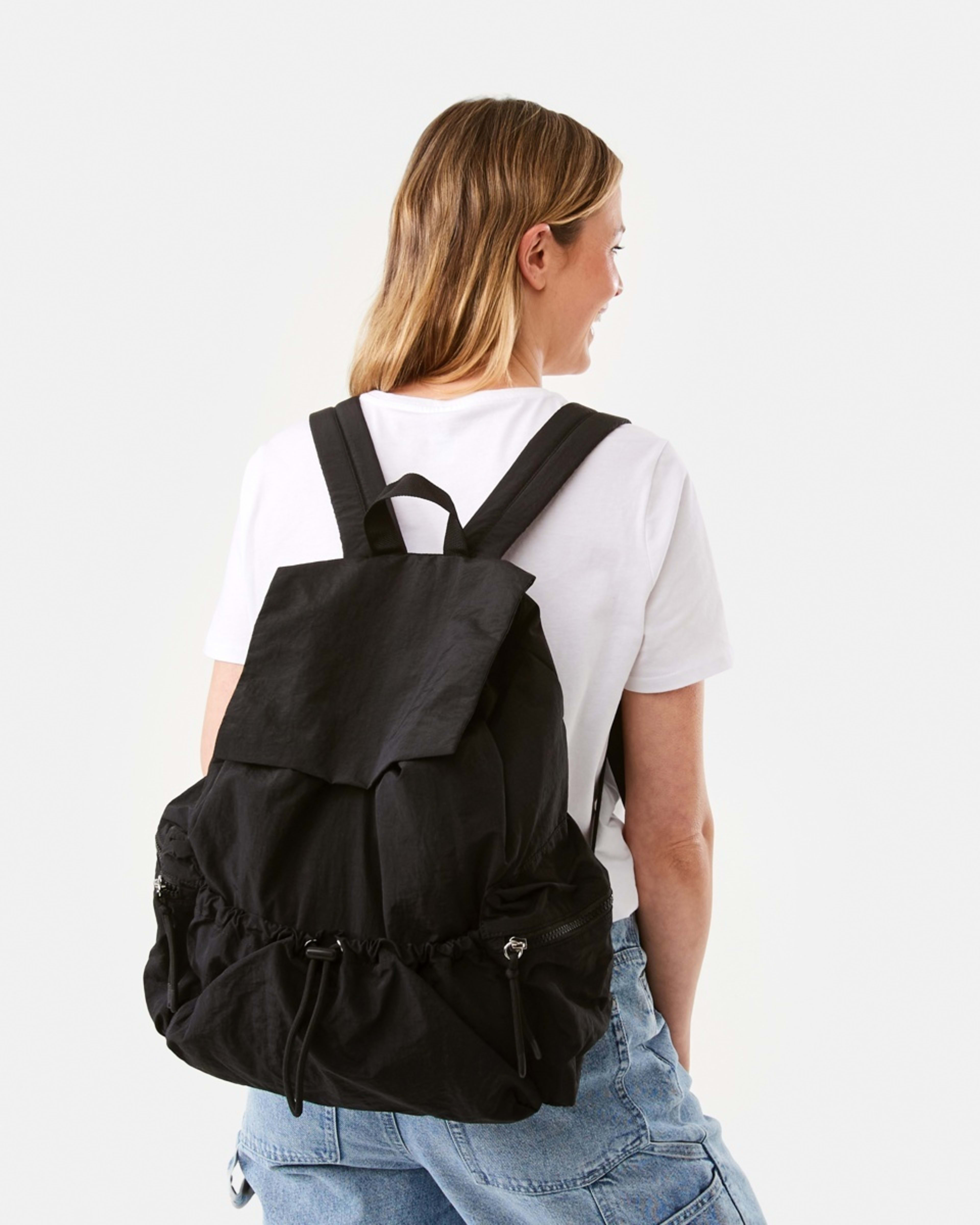 4 Yumi Utility Backpack Black, 4 of 4