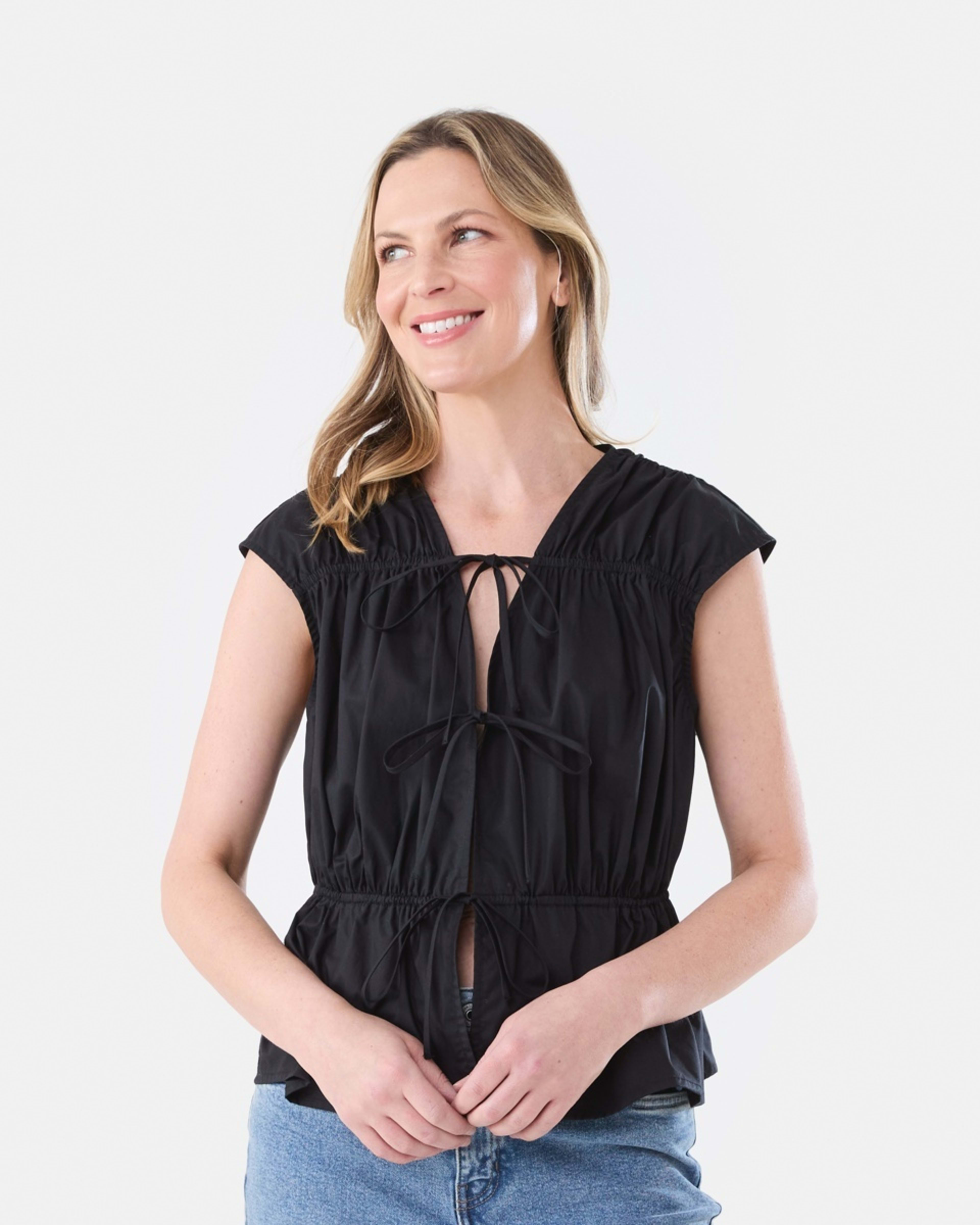1 Sleeveless Poplin Gathered Tie Top BLACK