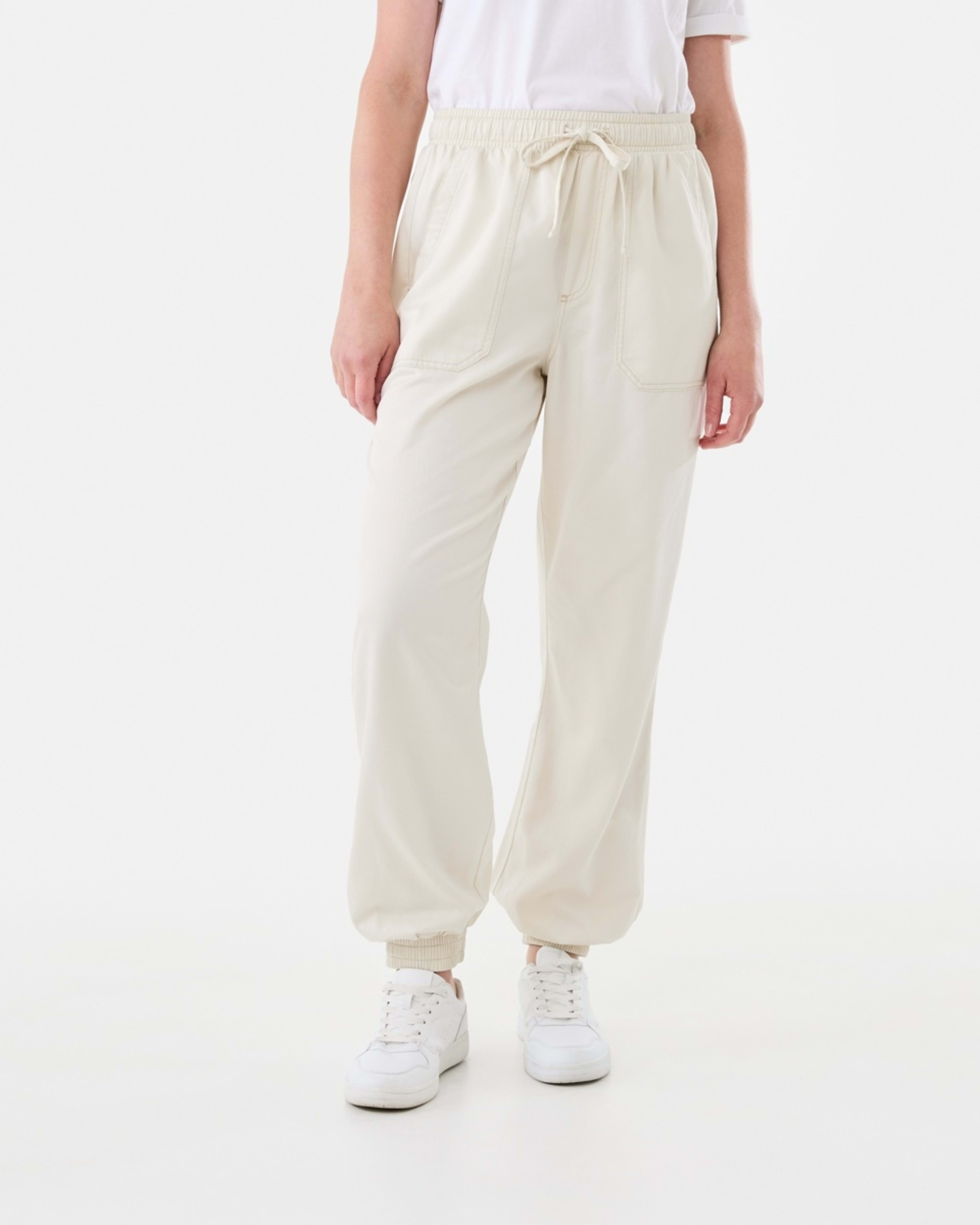 1 Relaxed Joggers Bge Cream