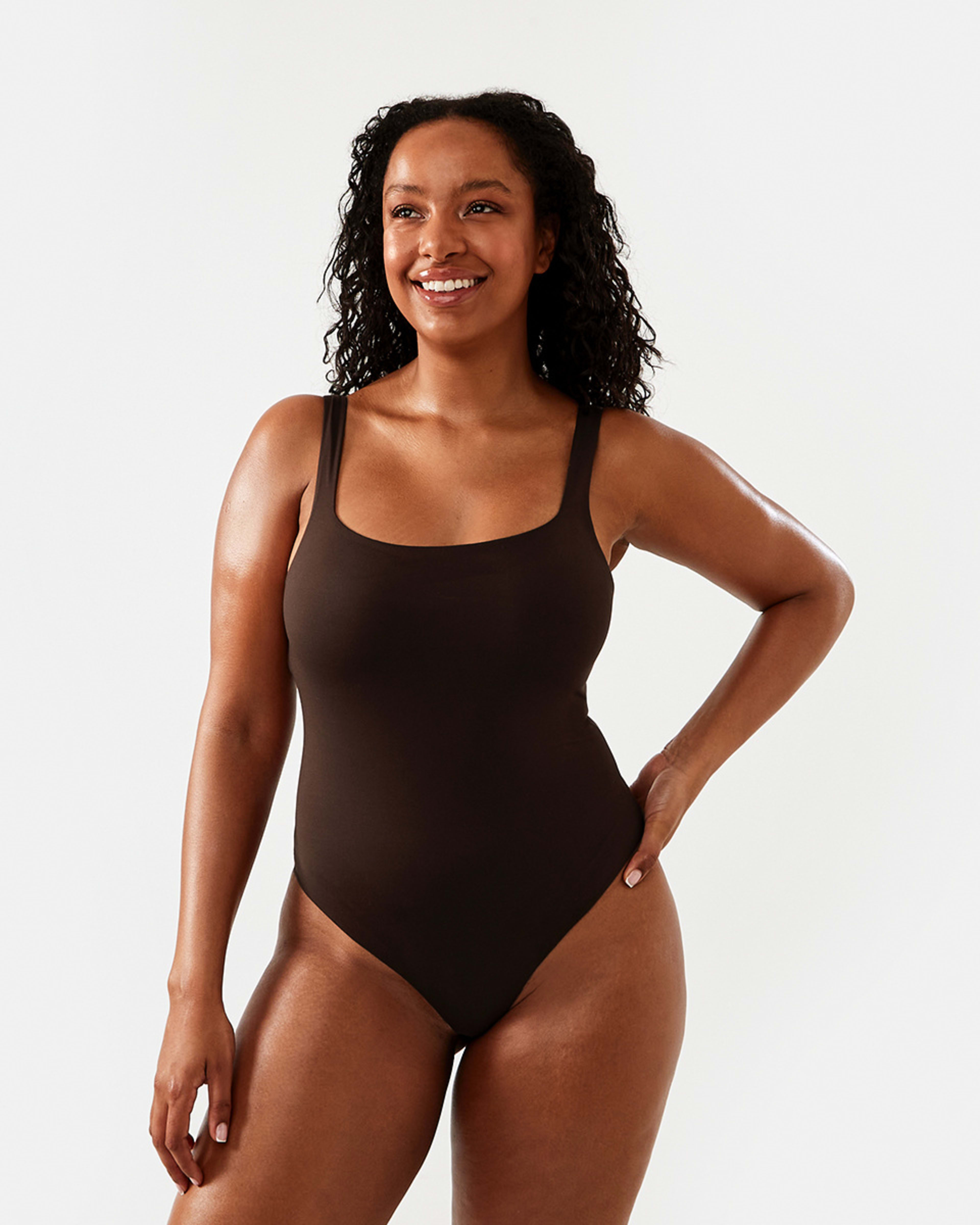 1 Smoothing Bodysuit Fudge Brwn, 1 of 6