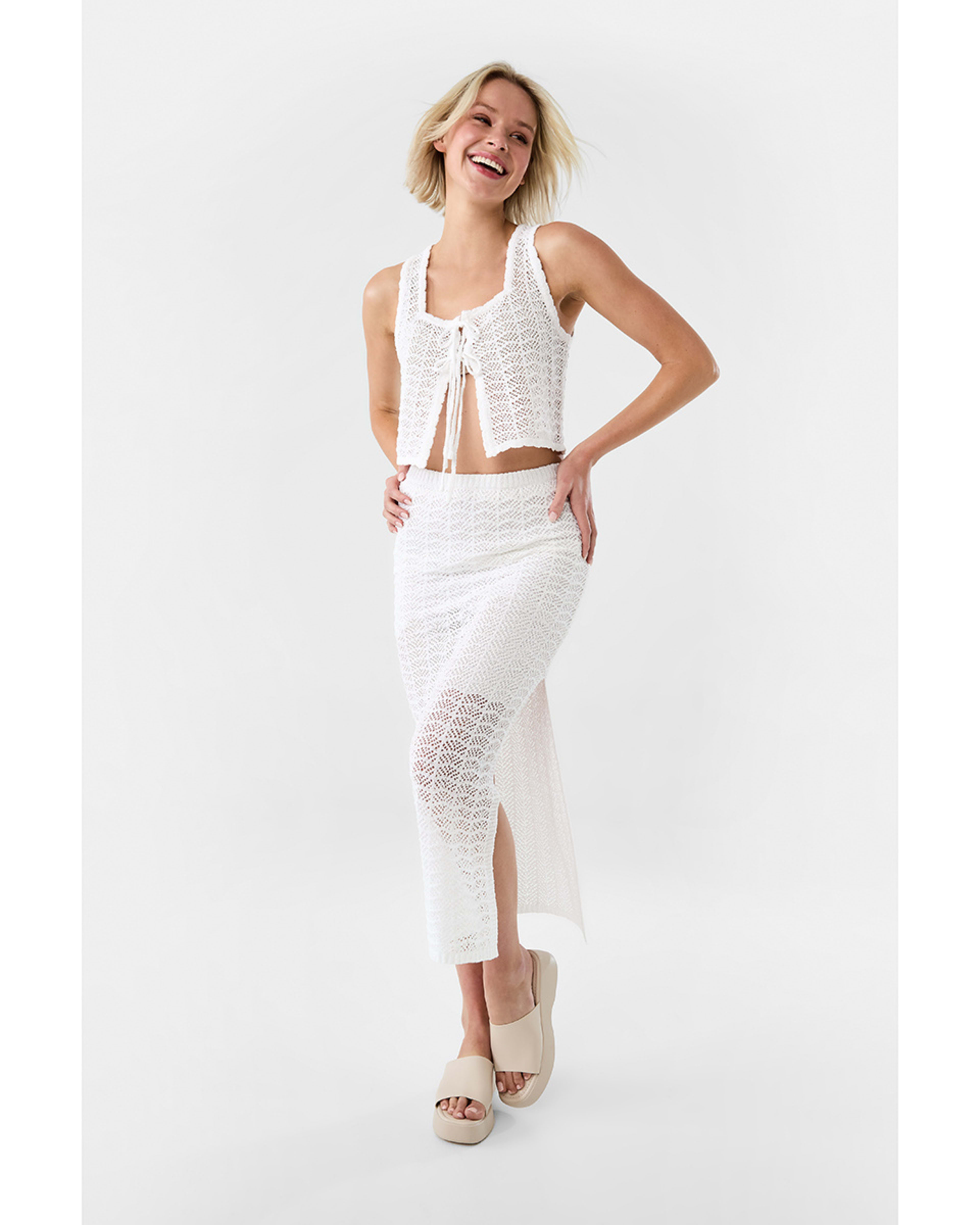 8 Sleeveless True Knit Tie Front Top White, 8 of 9