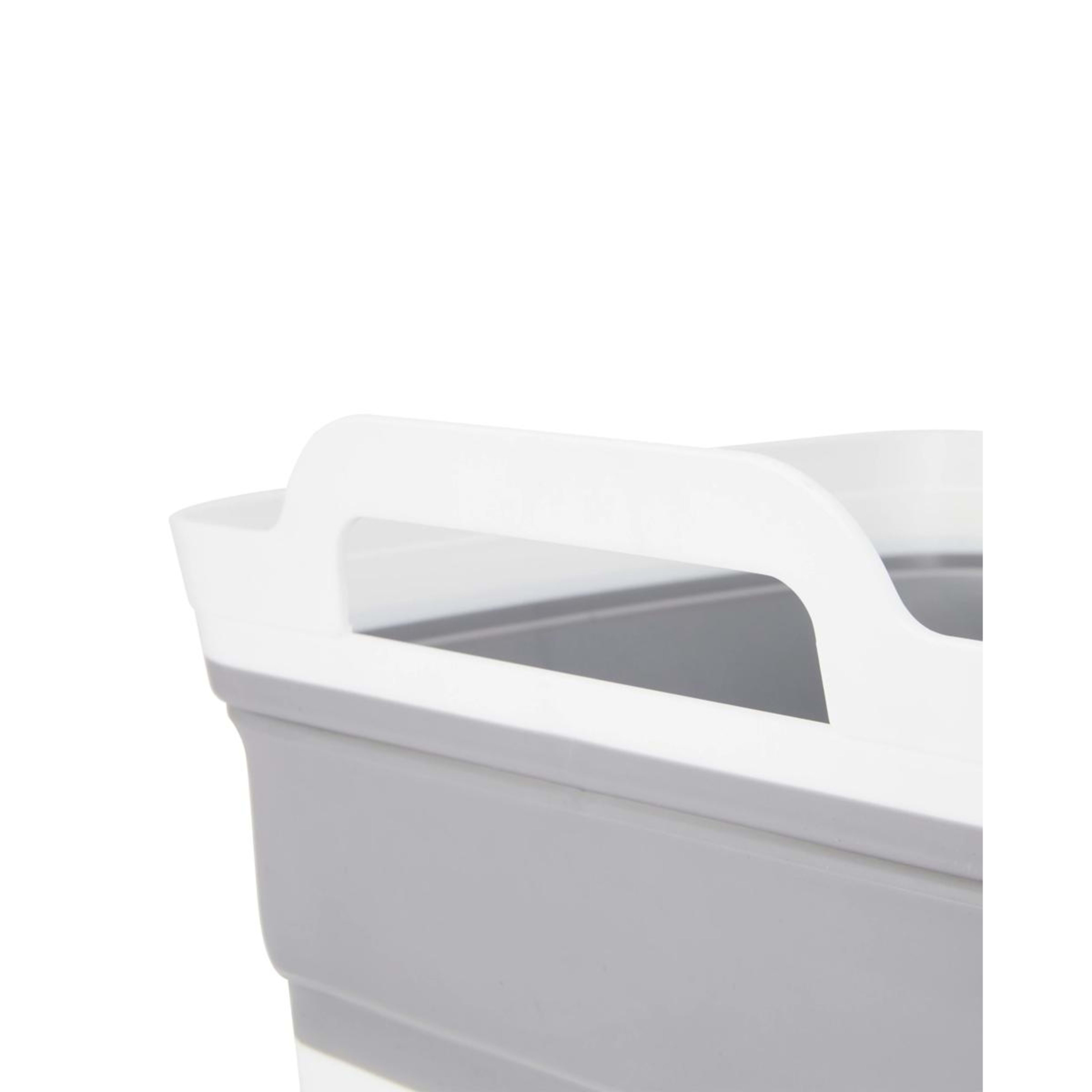 7 Collapsible Sink with Plug, 7 of 10