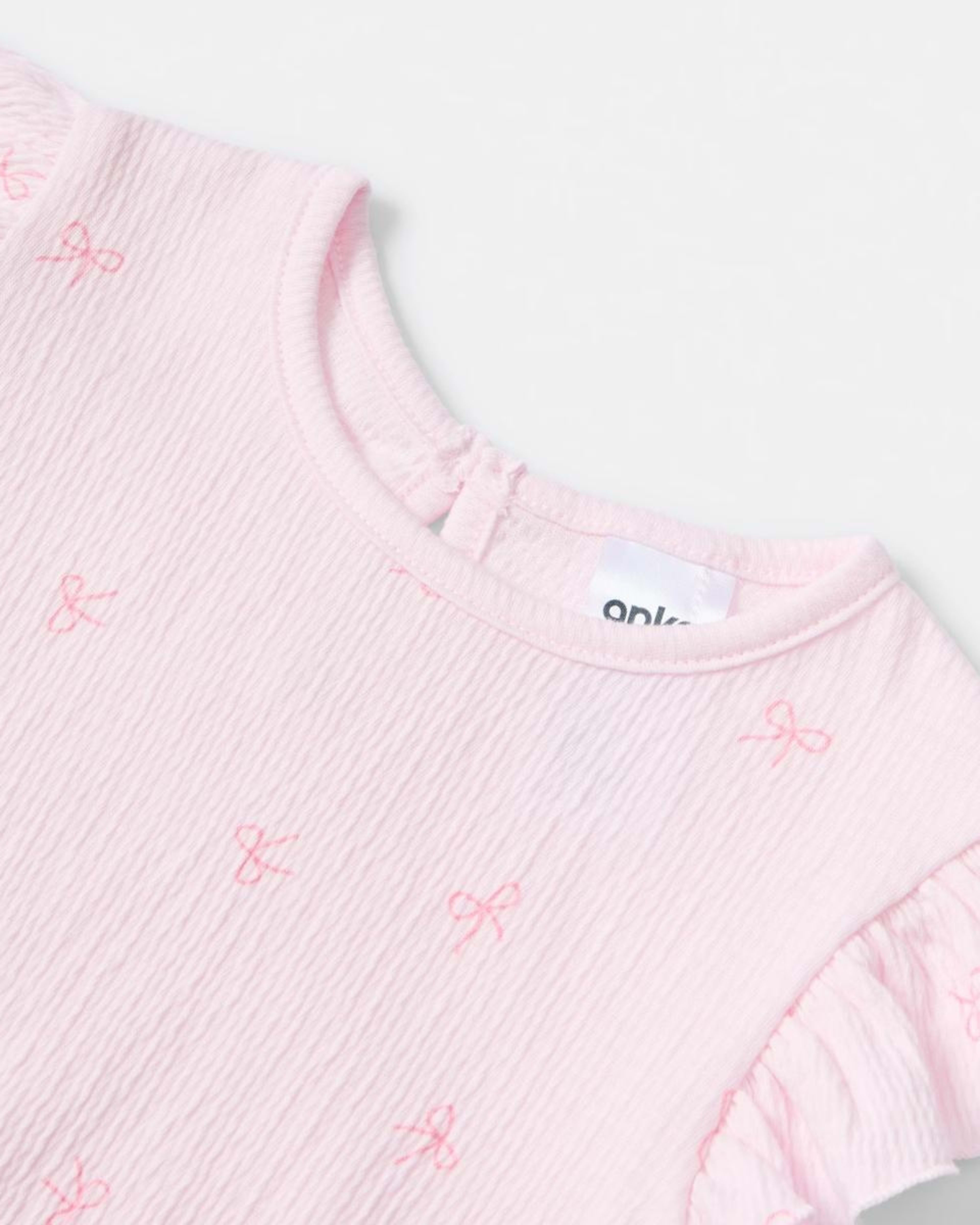 3 Short Sleeve Crinkle Bodysuit BALLERINA DITSY BOWS, 3 of 3