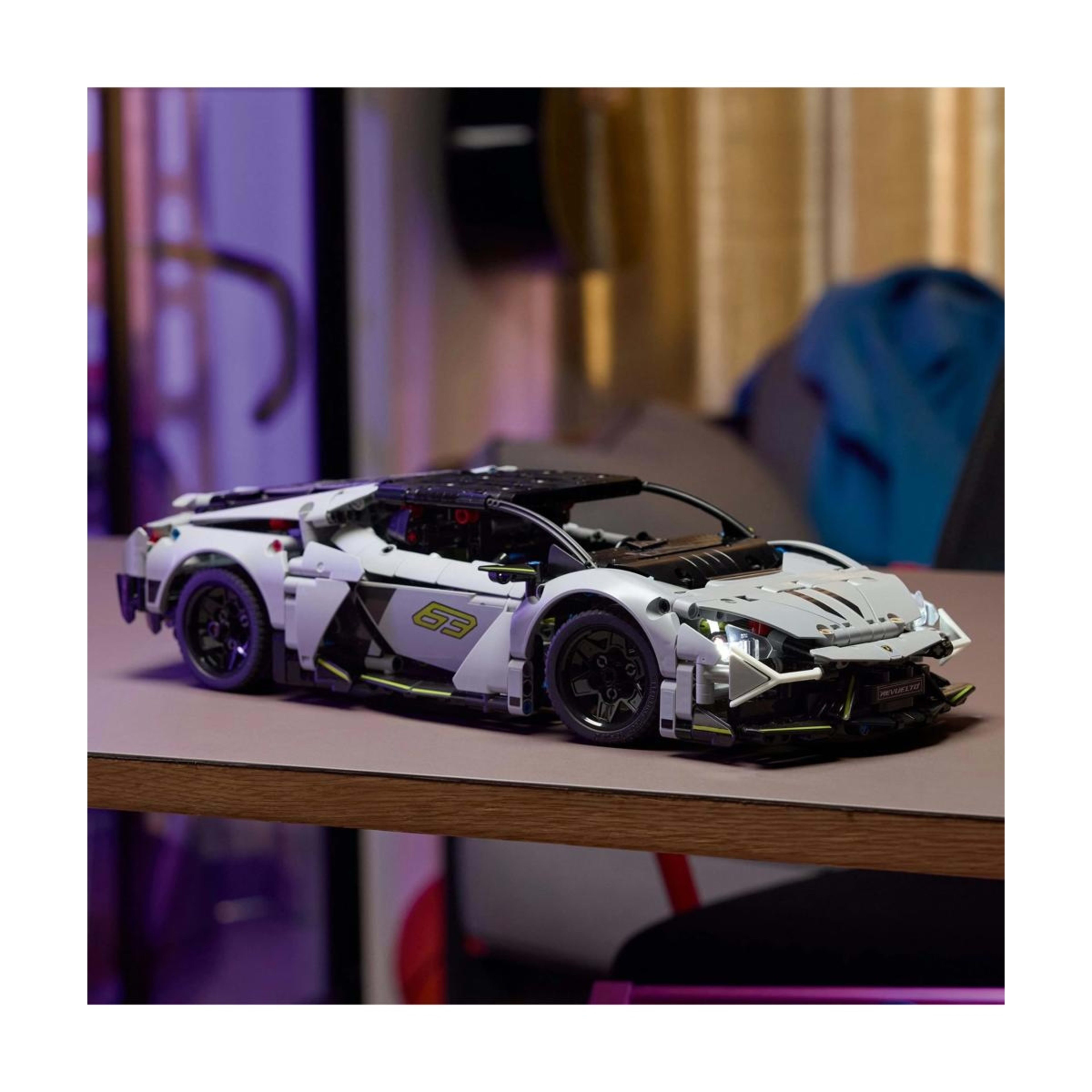 9 LEGO Technic Lamborghini Revuelto Super Sports Car 42214, 9 of 10