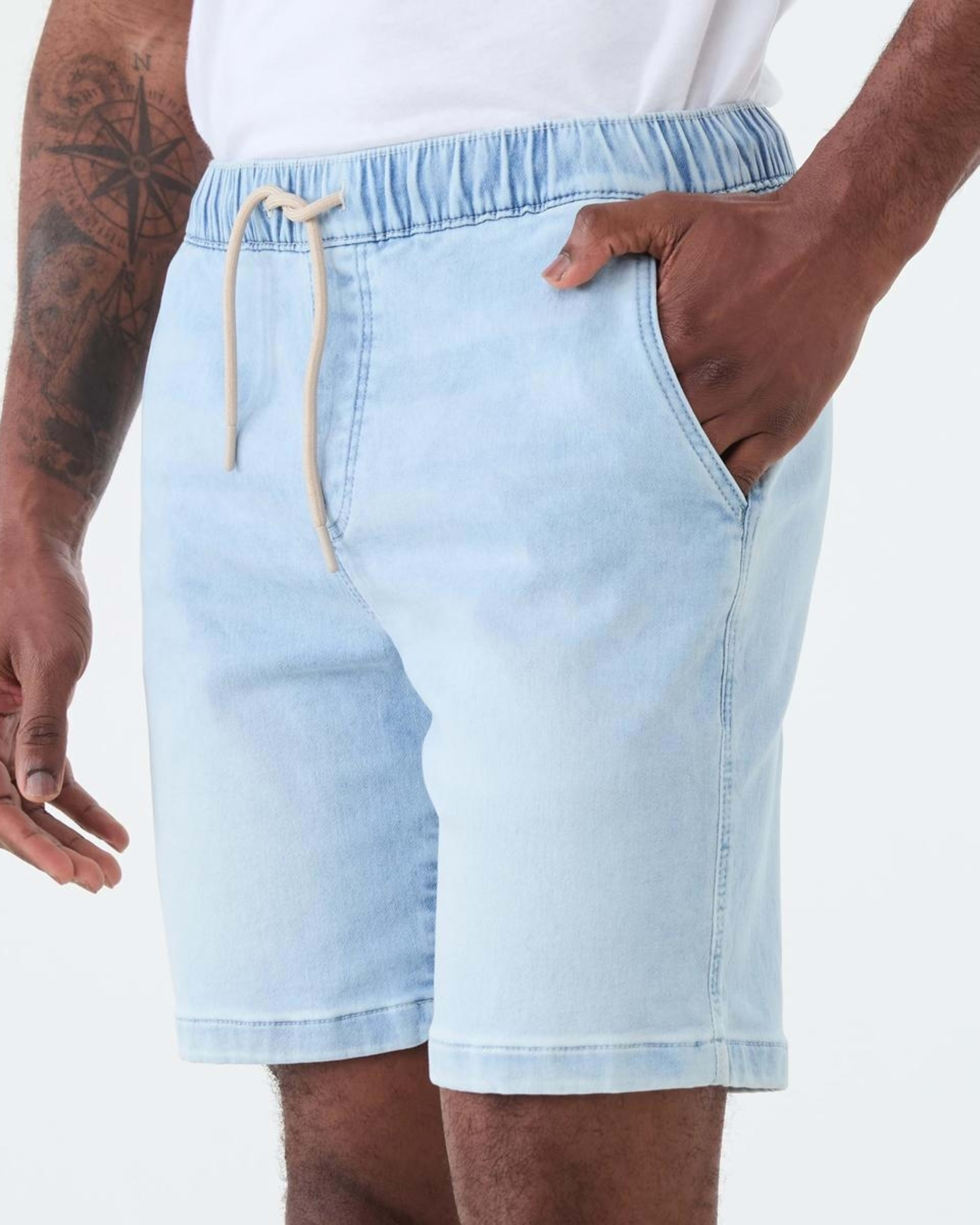 2 Denim Jogger Shorts Bleach Blu, 2 of 6
