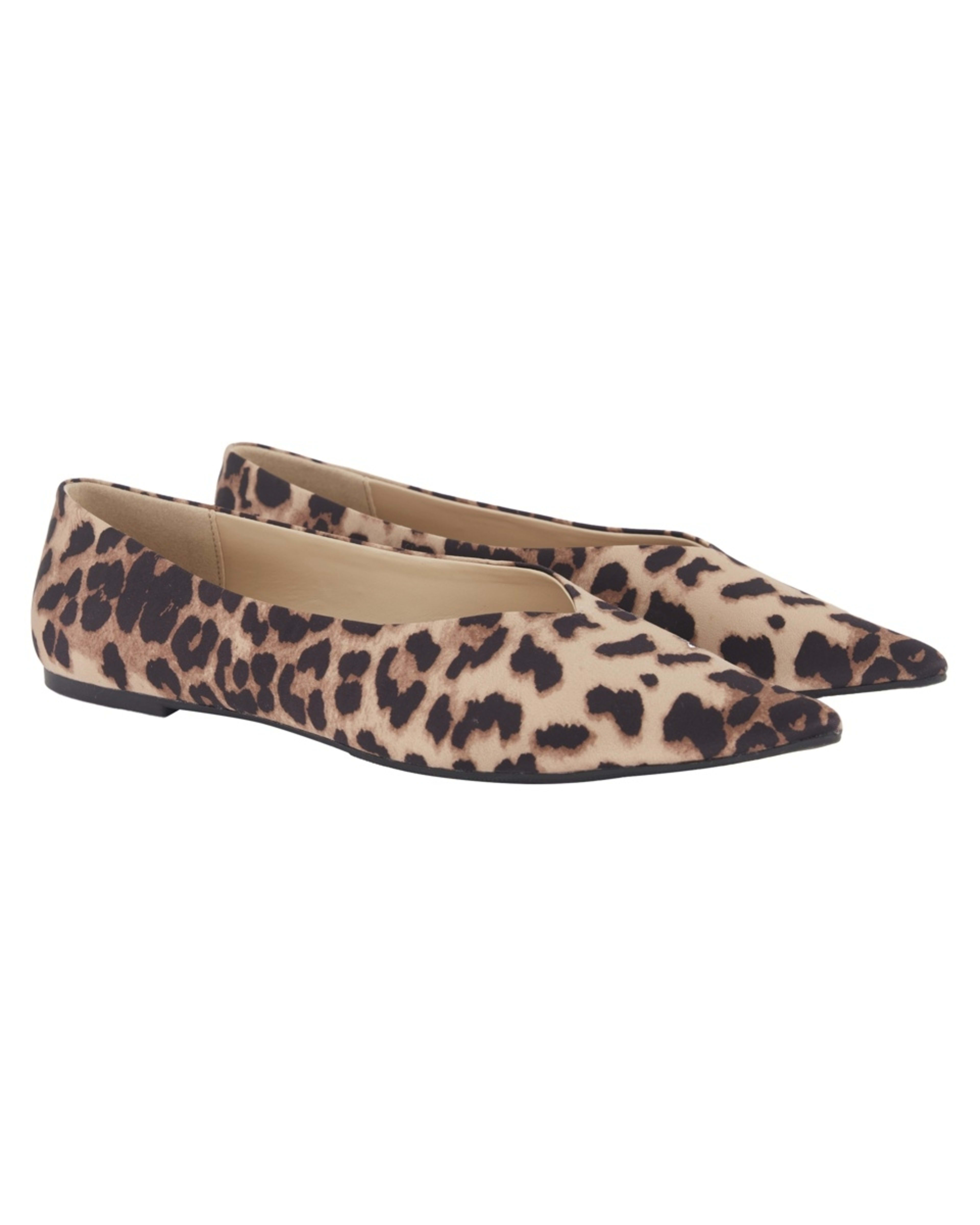 3 Pointed Toe Flats Lt Leopard, 3 of 3