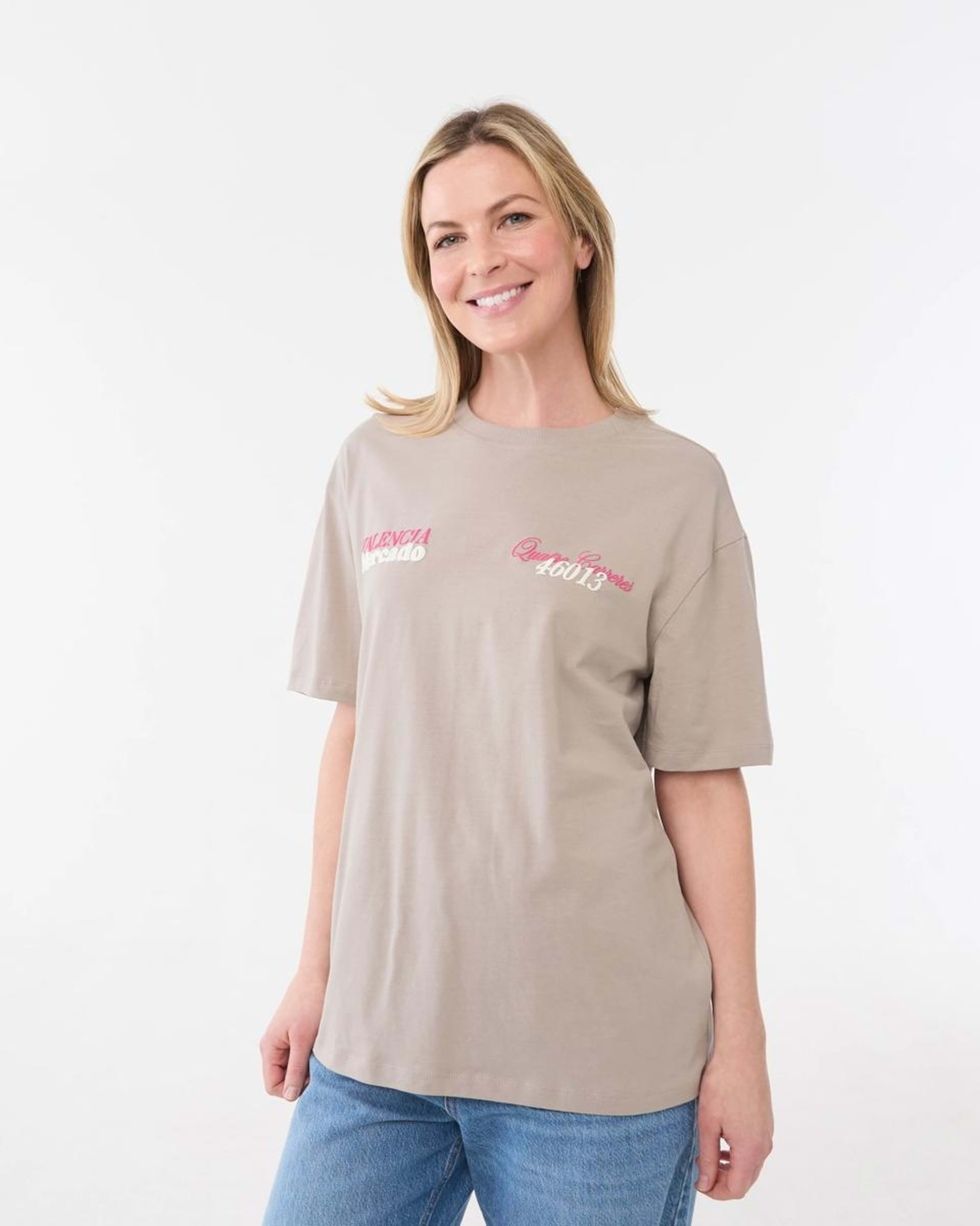 2 Short Sleeve Oversized Boyfriend T-shirt MERCADO FADED TAUPE, 2 of 5