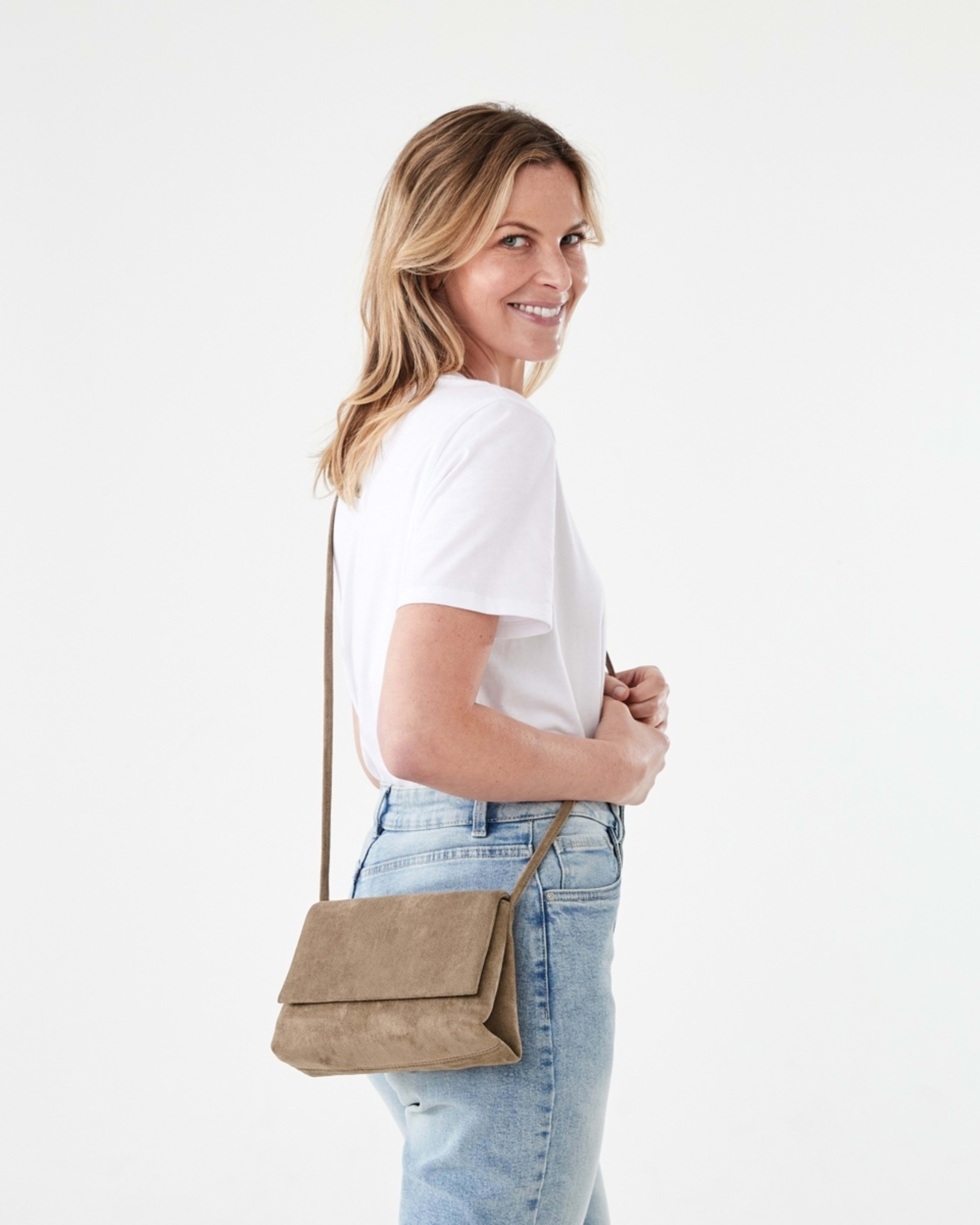 5 Crossbody Bag SOFT MOCHA, 5 of 5