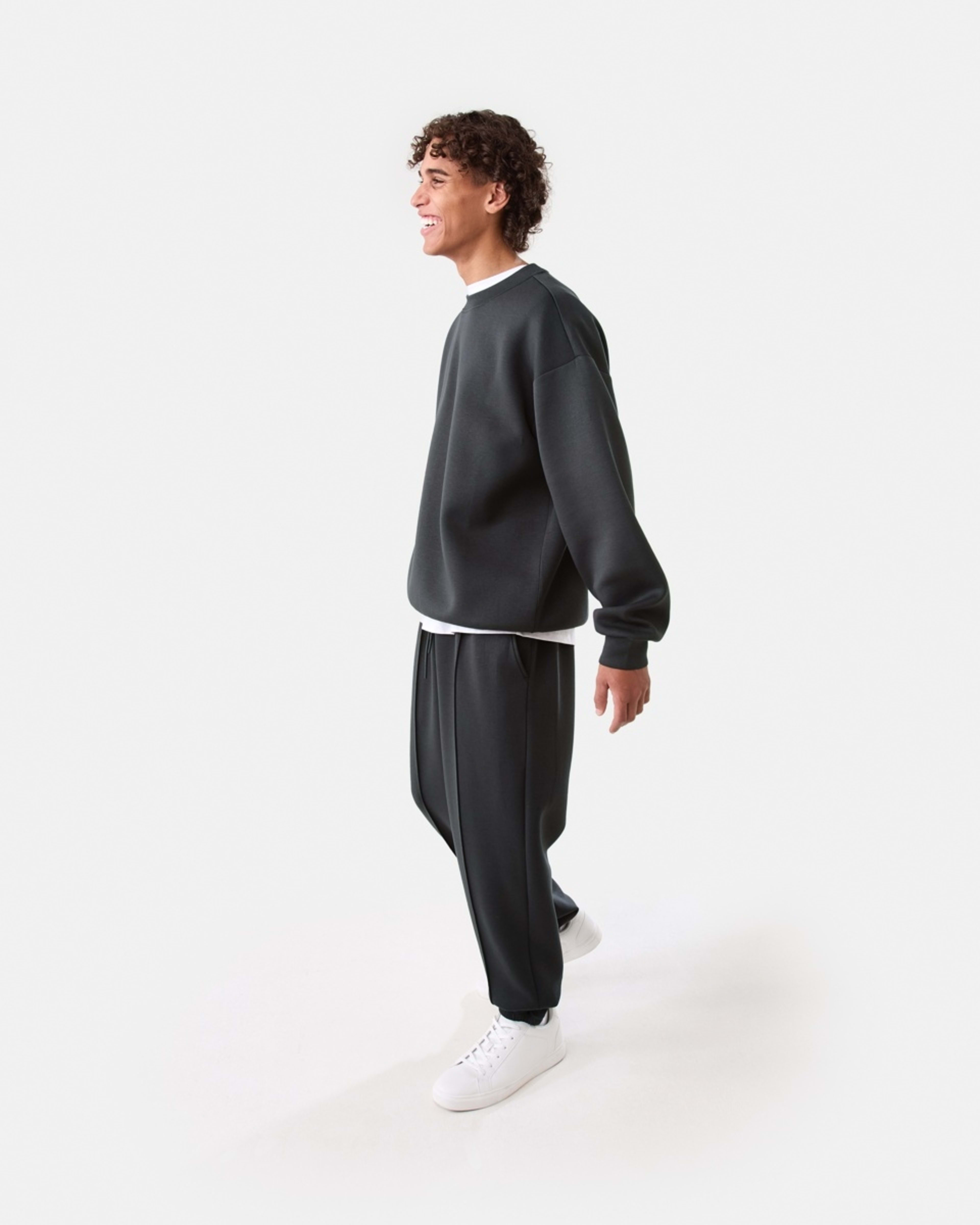 3 Scuba Oversized Crew Neck Sweatshirt VOLCANIC ROCK, 3 of 6