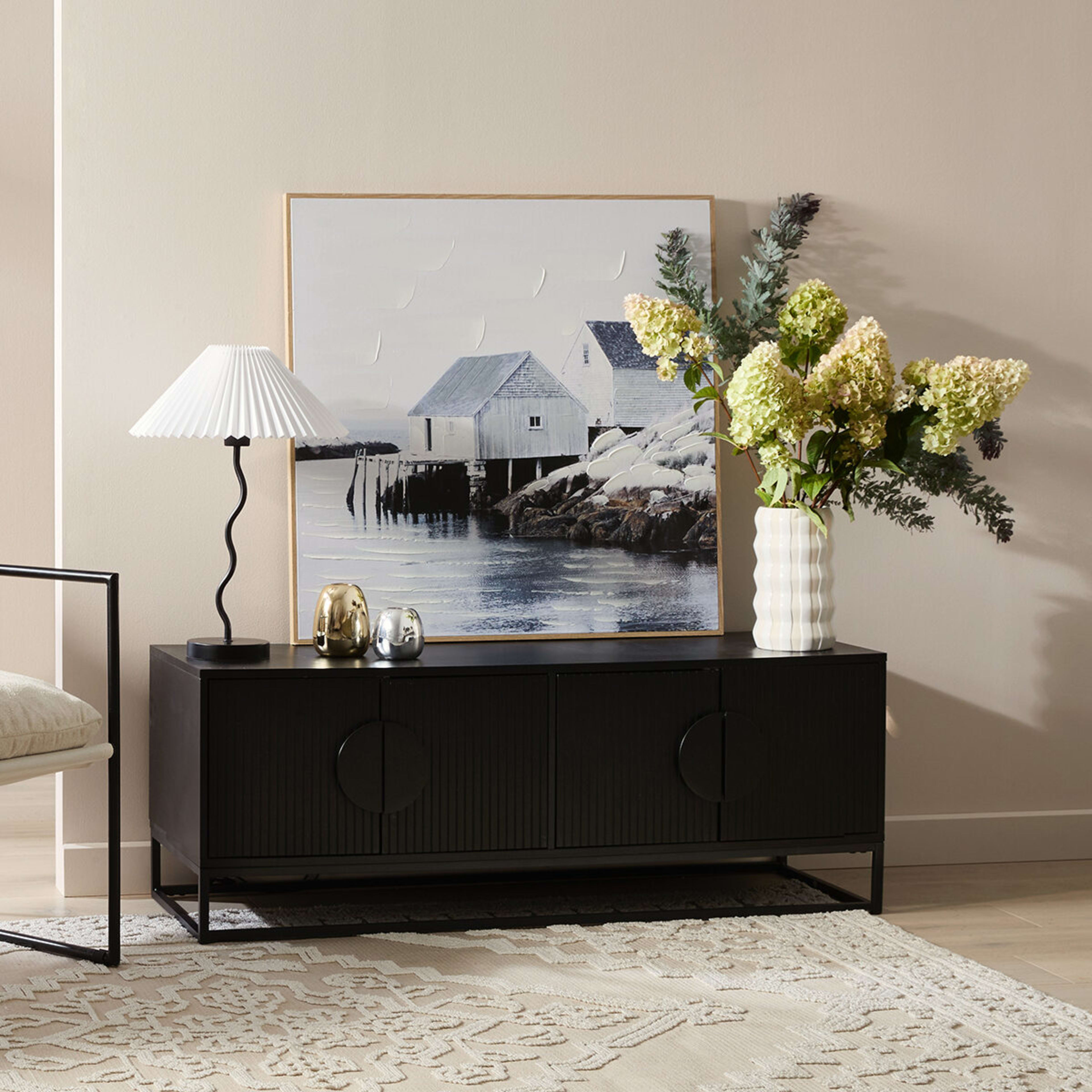 10 Stevie Entertainment Unit - Black, 10 of 10