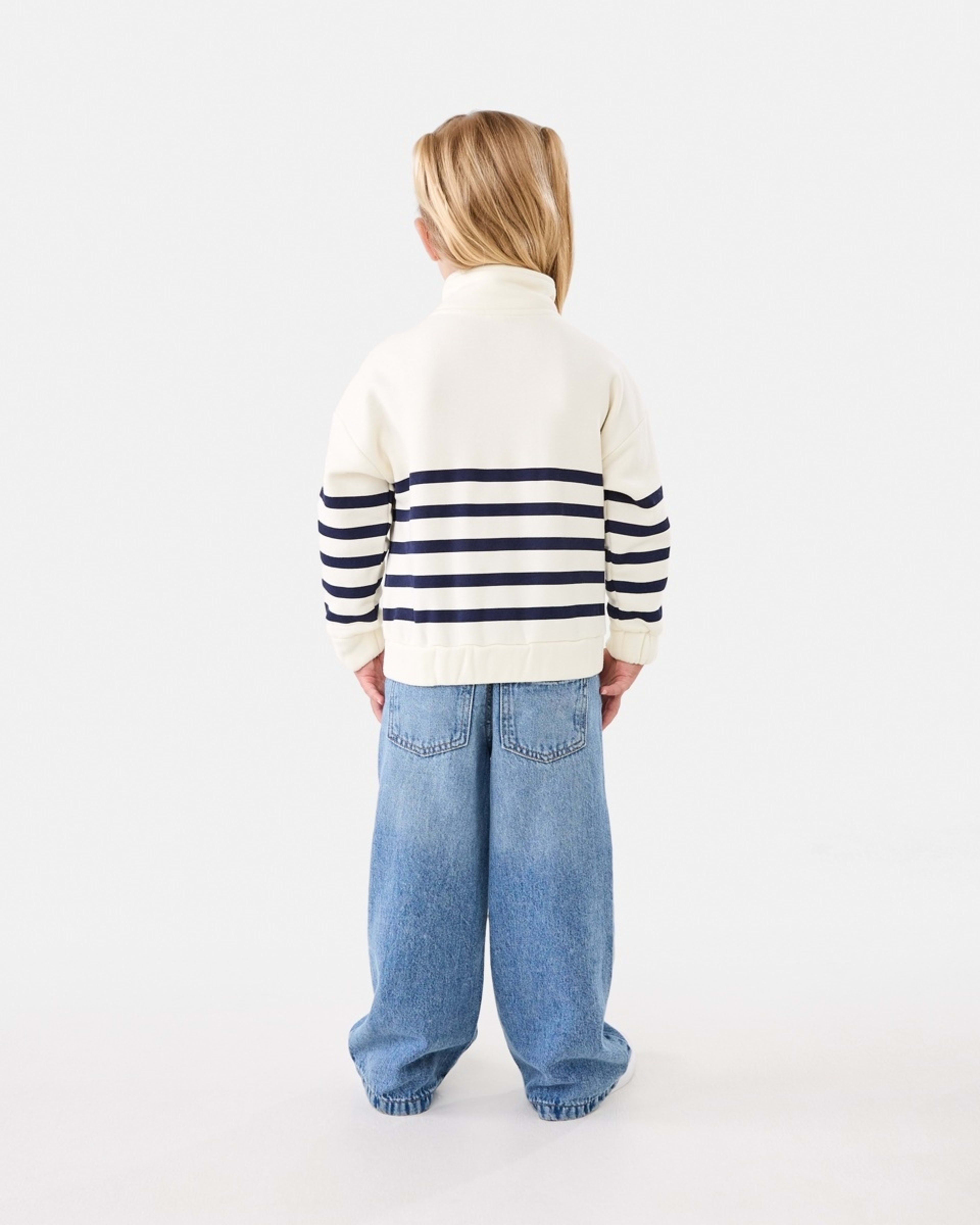 7 Quarter Zip Fleece Sweatshirt Stripe, 7 of 10