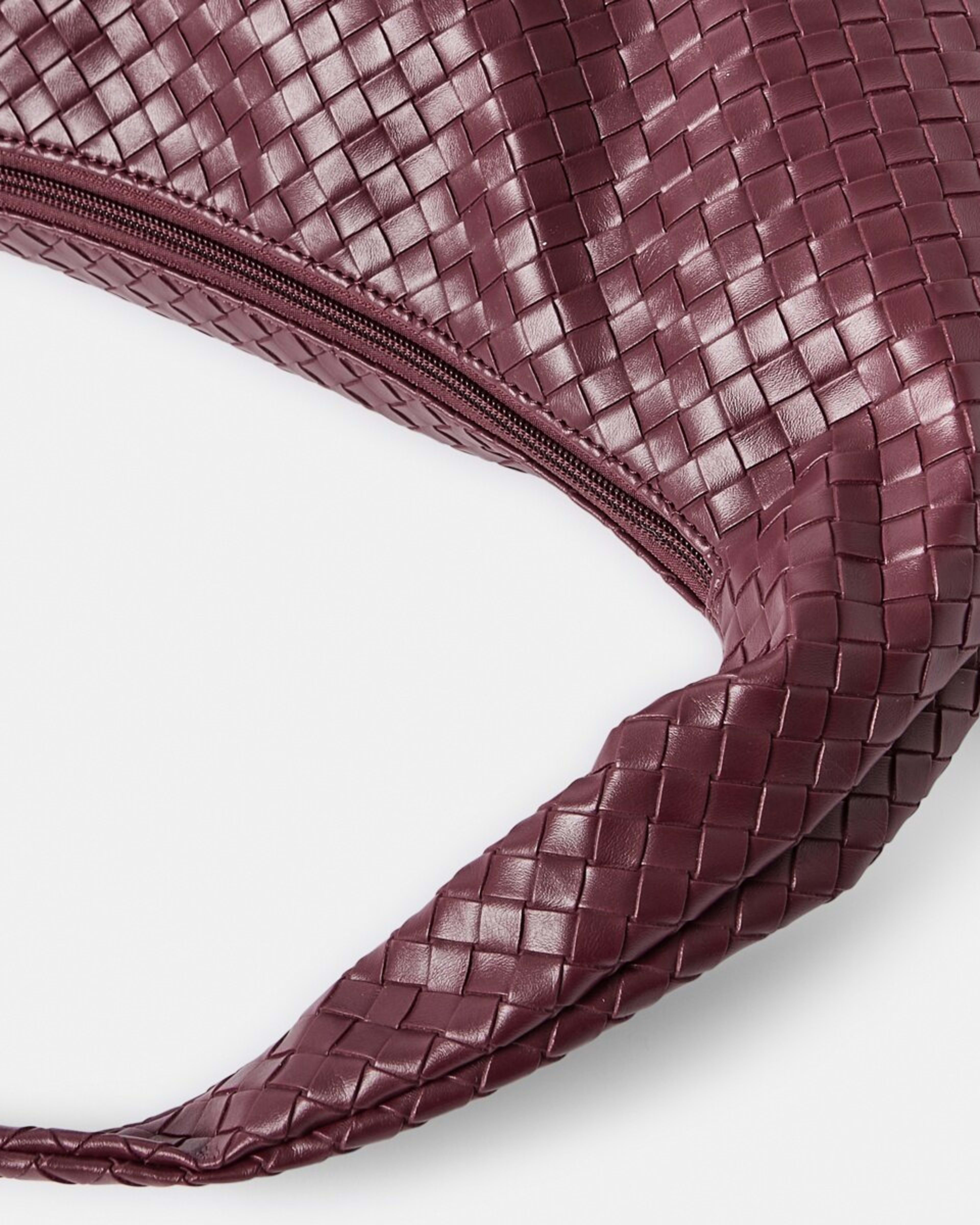 3 Weave Shoulder Bag CRIMSON RED, 3 of 4
