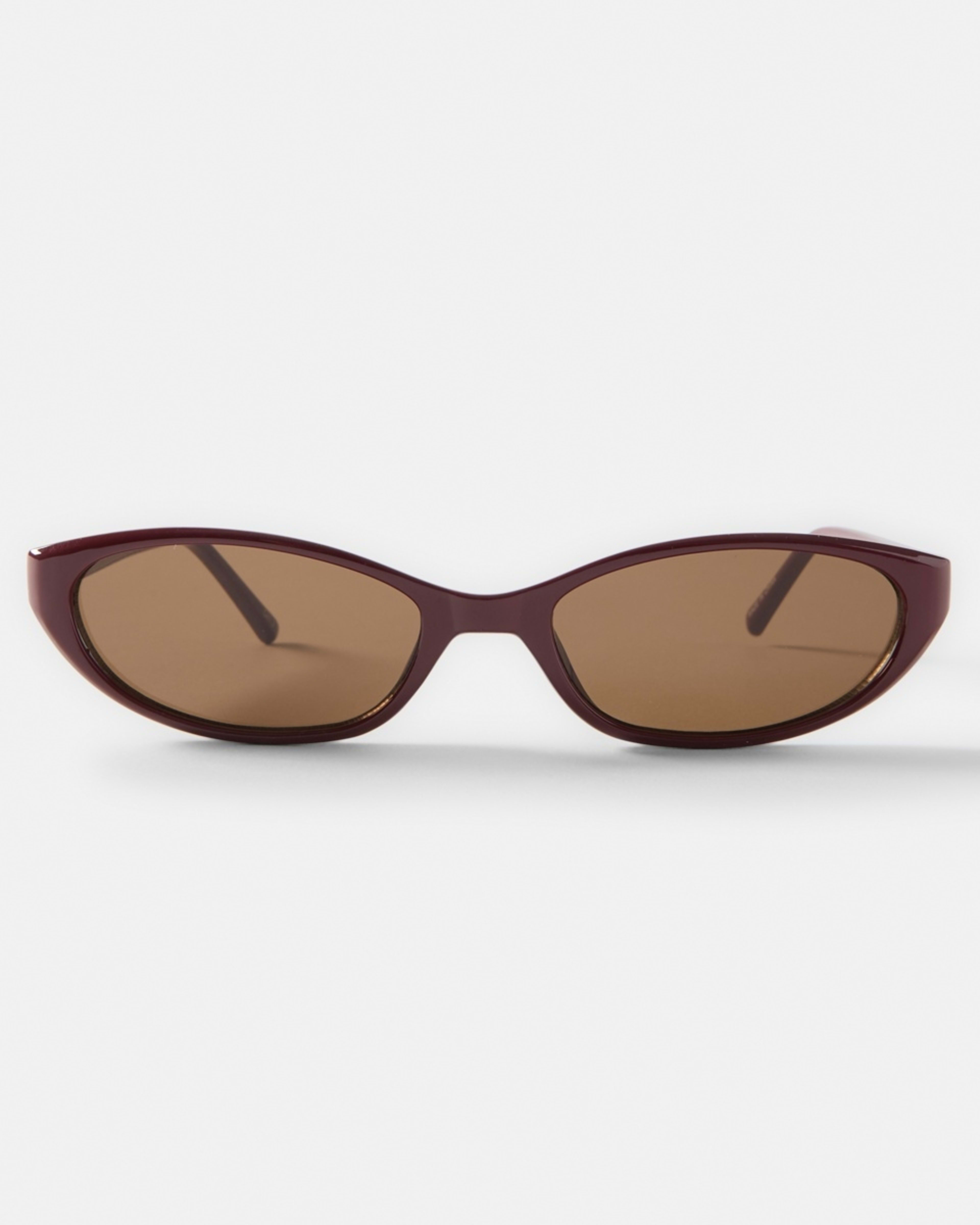 1 Thin Cat Eye Sunglasses Acc Red