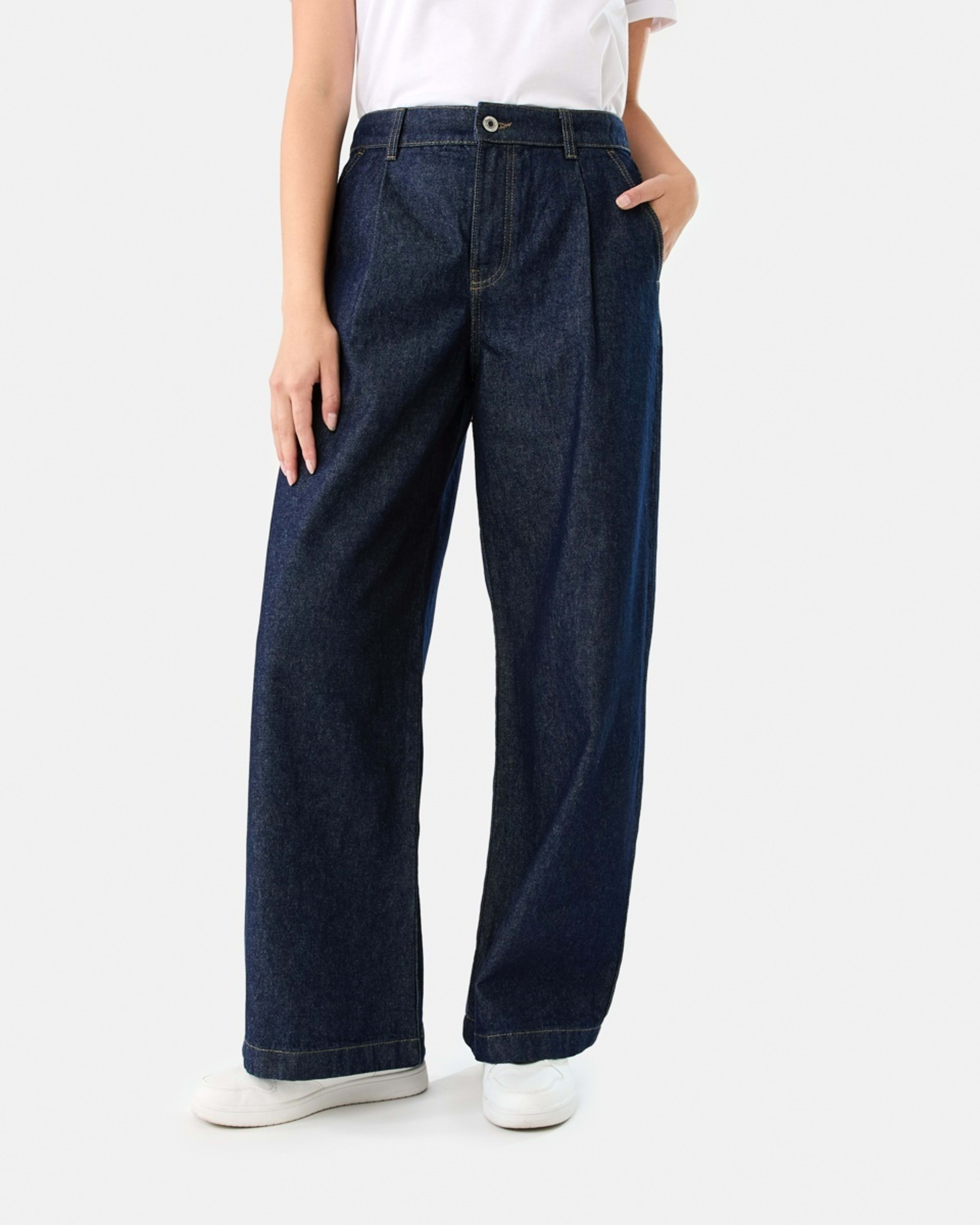 1 Pleat Front Jeans INDIGO
