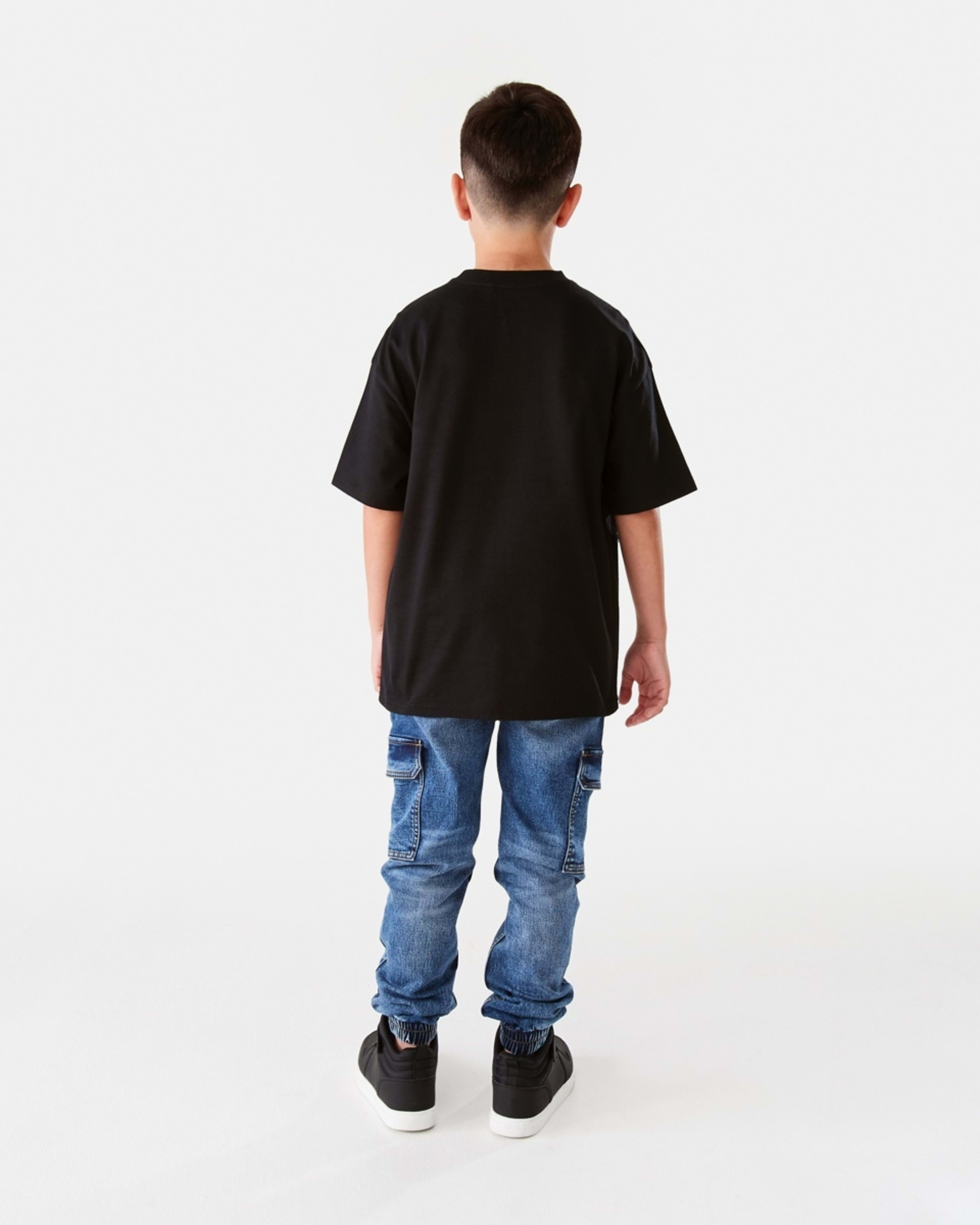 7 Short Sleeve Oversized T-shirt Black, 7 of 9