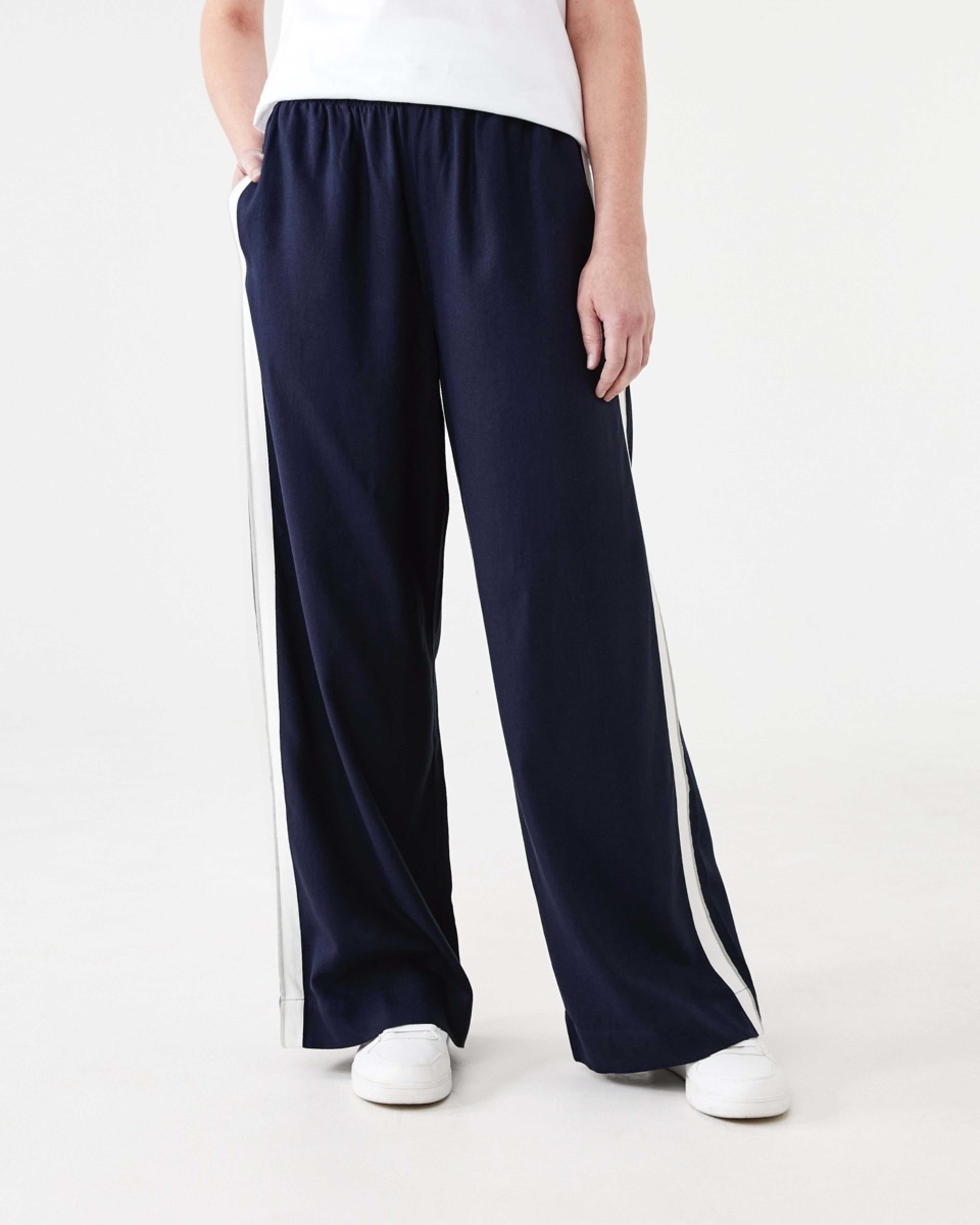 1 Wide Leg Side Tape Pants NAVY BLAZER