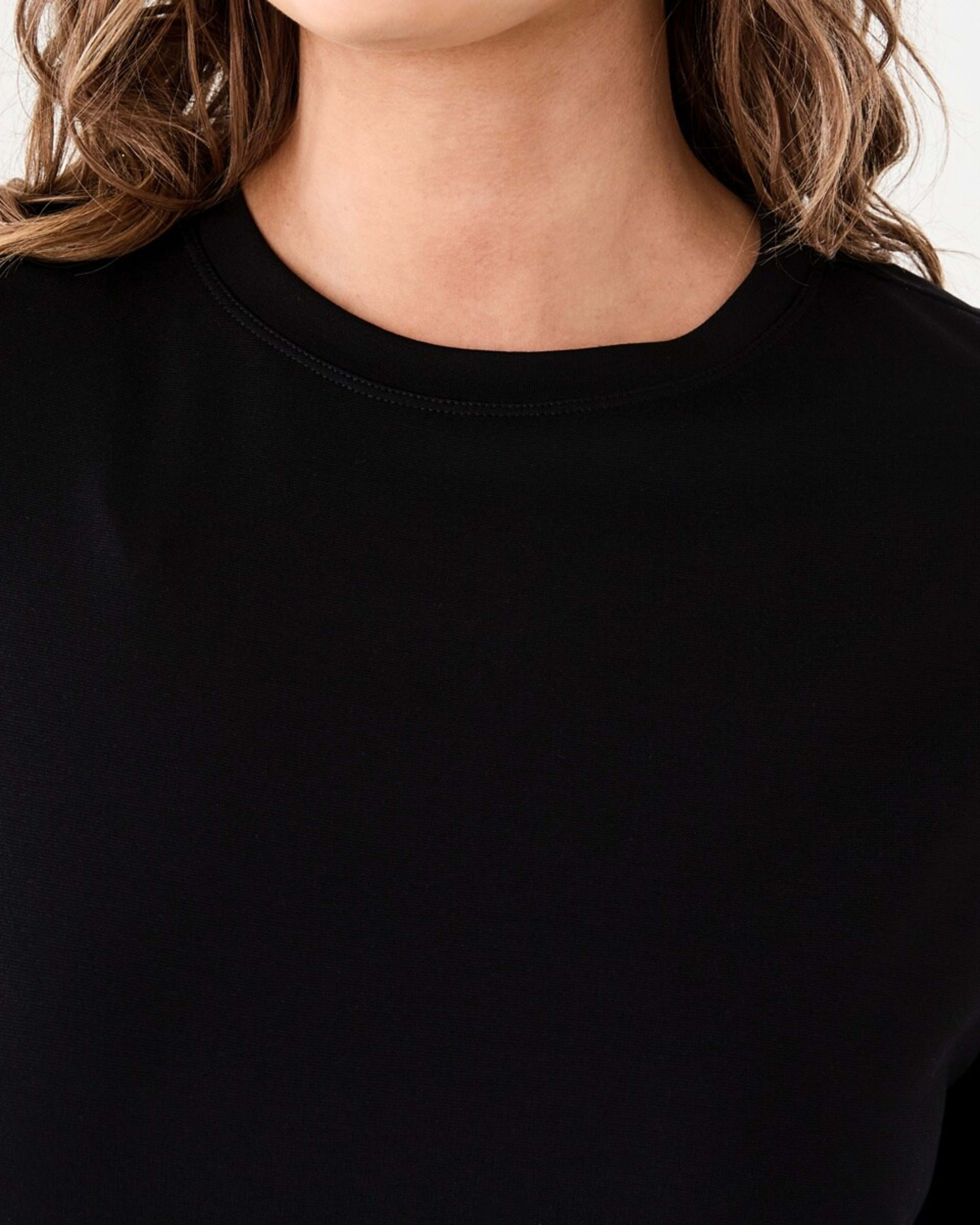 5 Short Sleeve Elevated T-shirt Black, 5 of 5