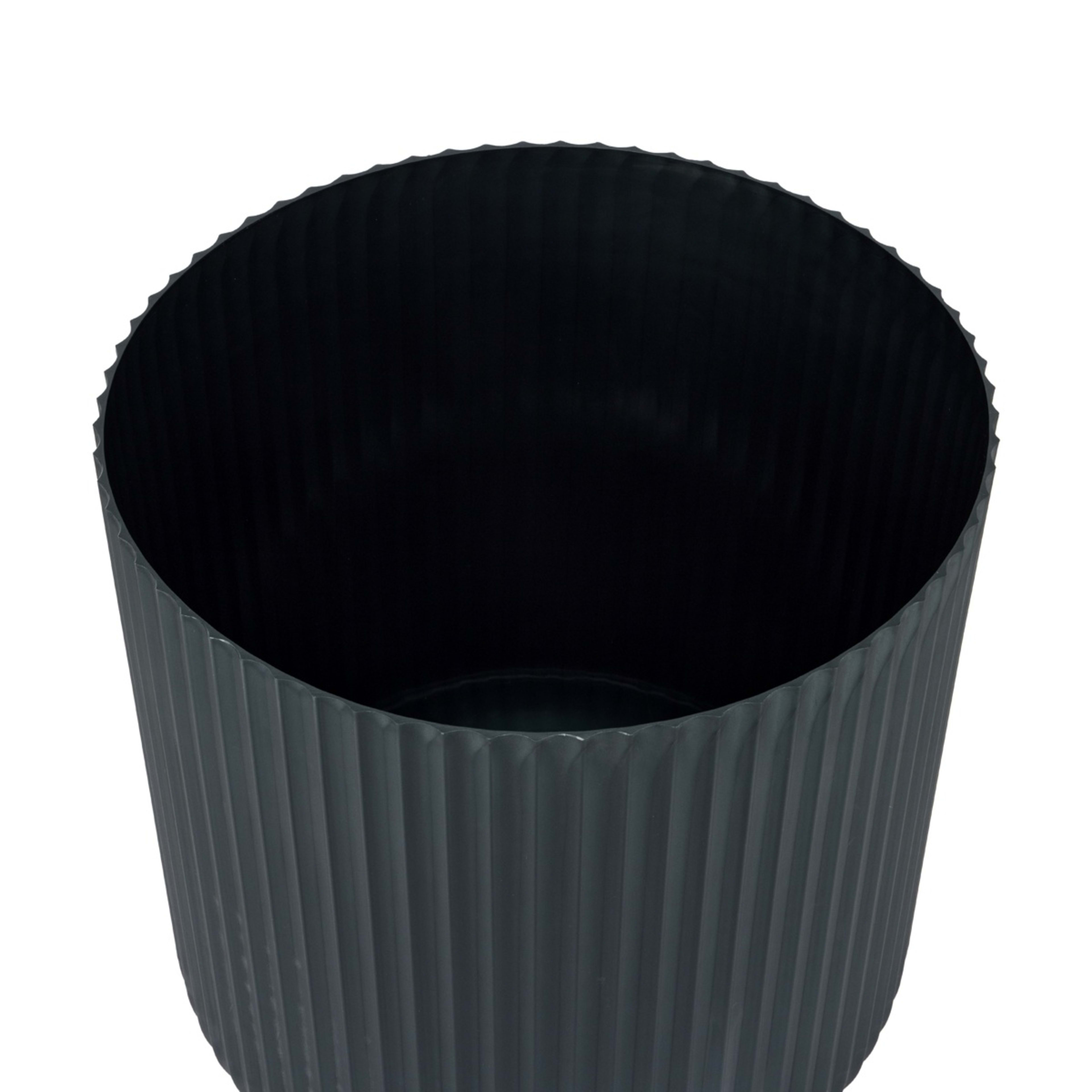 3 38cm Linear Plastic Pot - Black, 3 of 4