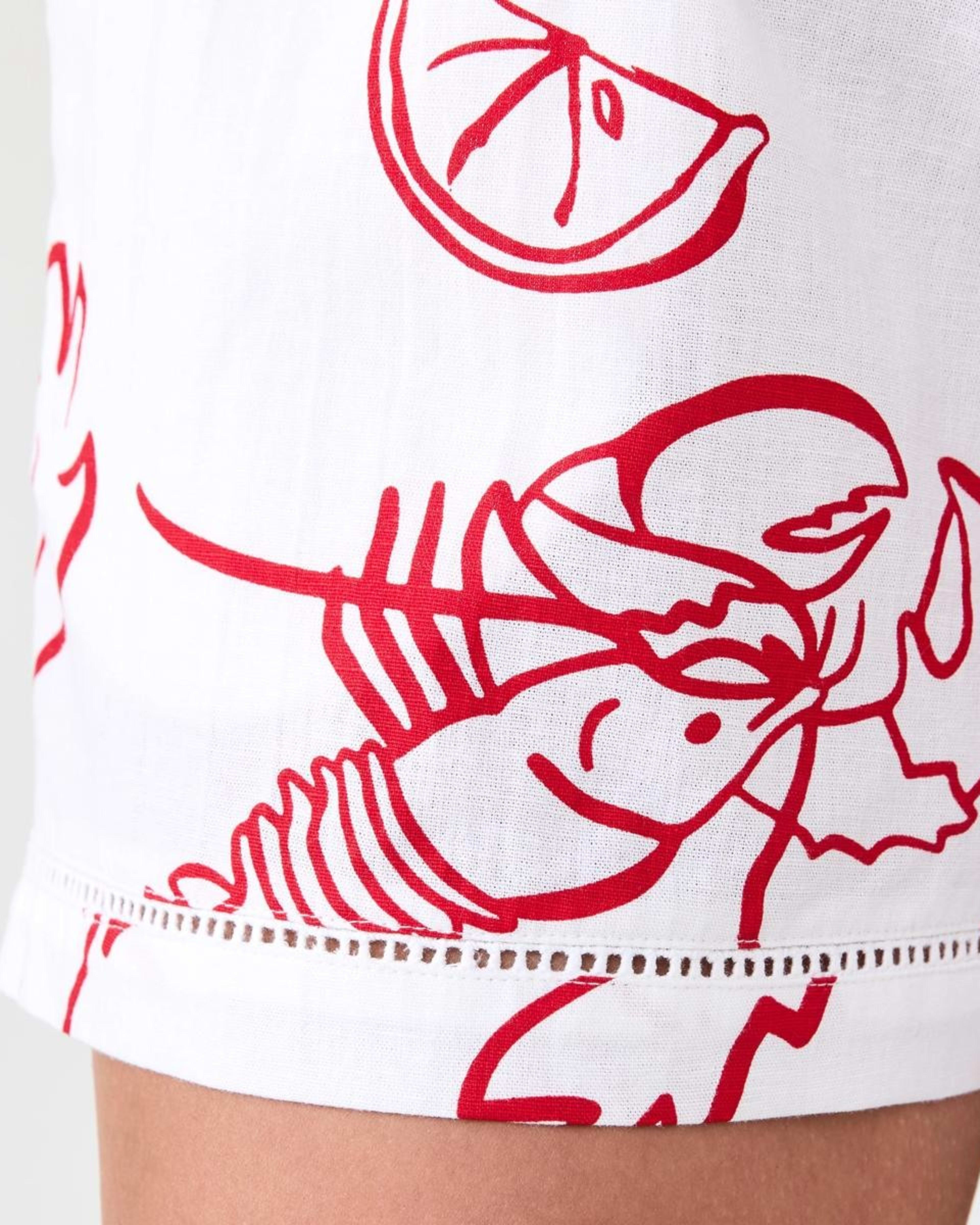 6 Ladder Trim Shorts Red Vacay, 6 of 7