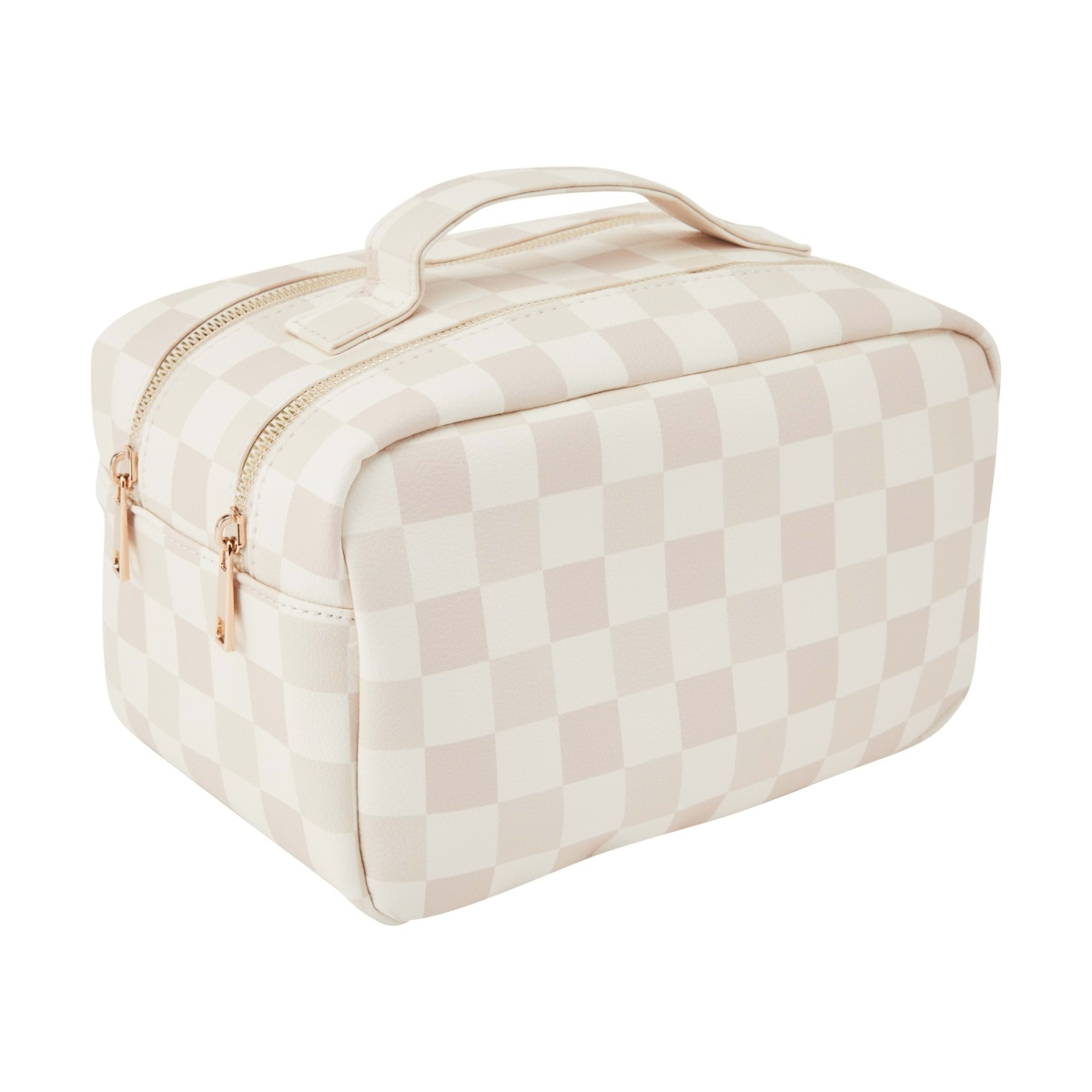 1 OXX Cosmetics Travel Bag - Nude