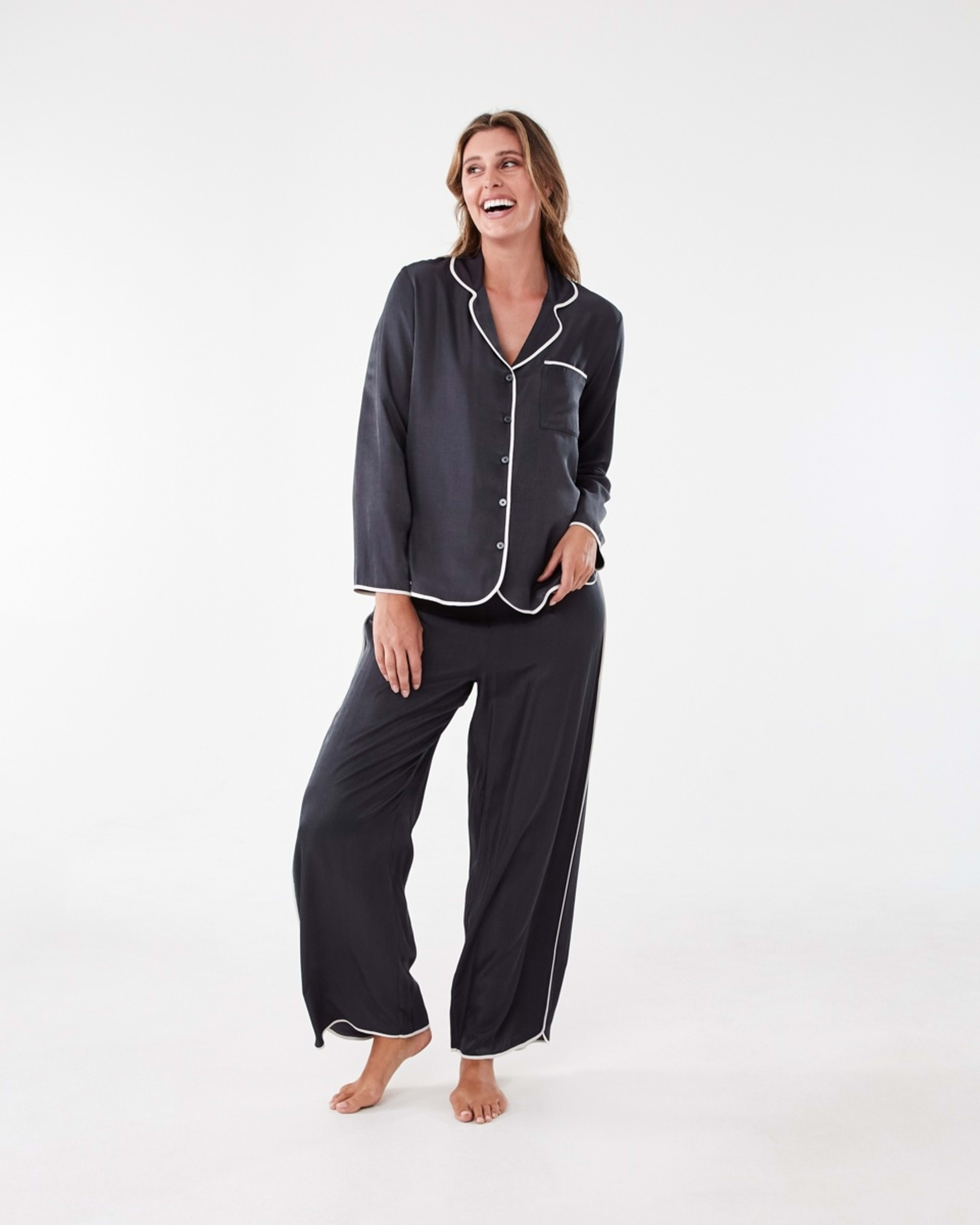 1 Matte Satin Long Sleeve Top and Pants Pyjama Set Wshd Slate