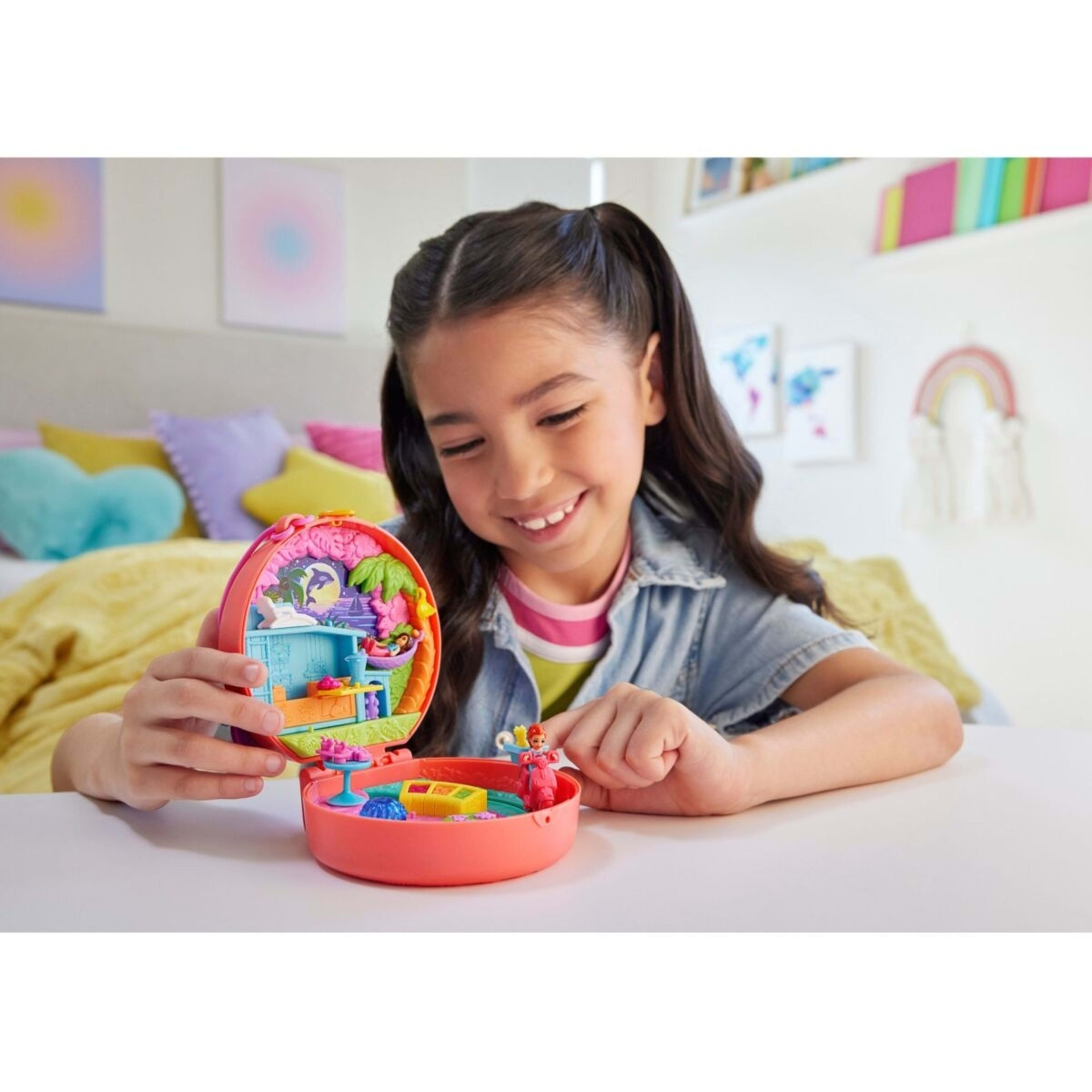 7 Polly Pocket Pocket World Compact Playset - Assorted, 7 of 7