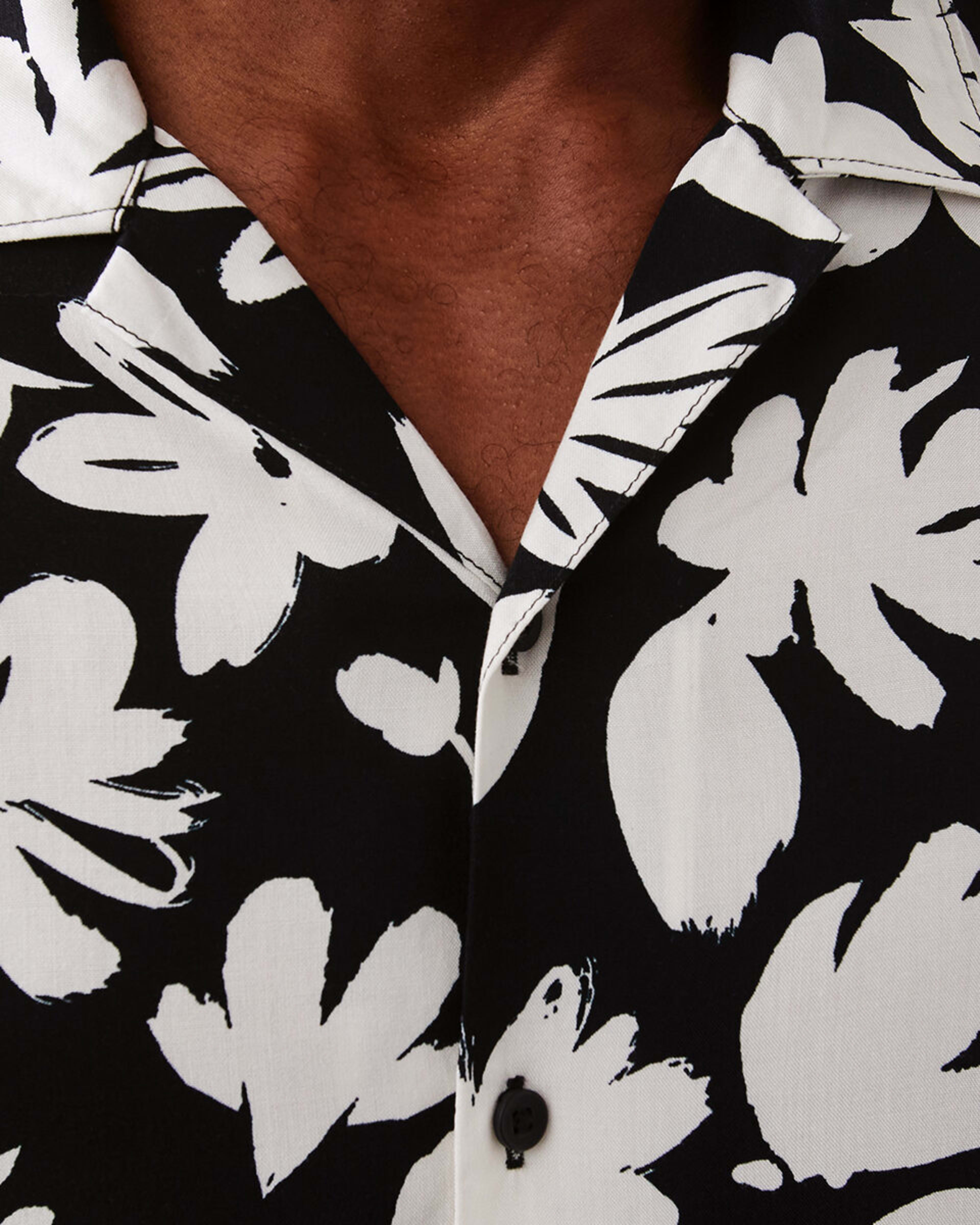 5 Short Sleeve Resort Print Shirt Brus Flral, 5 of 7