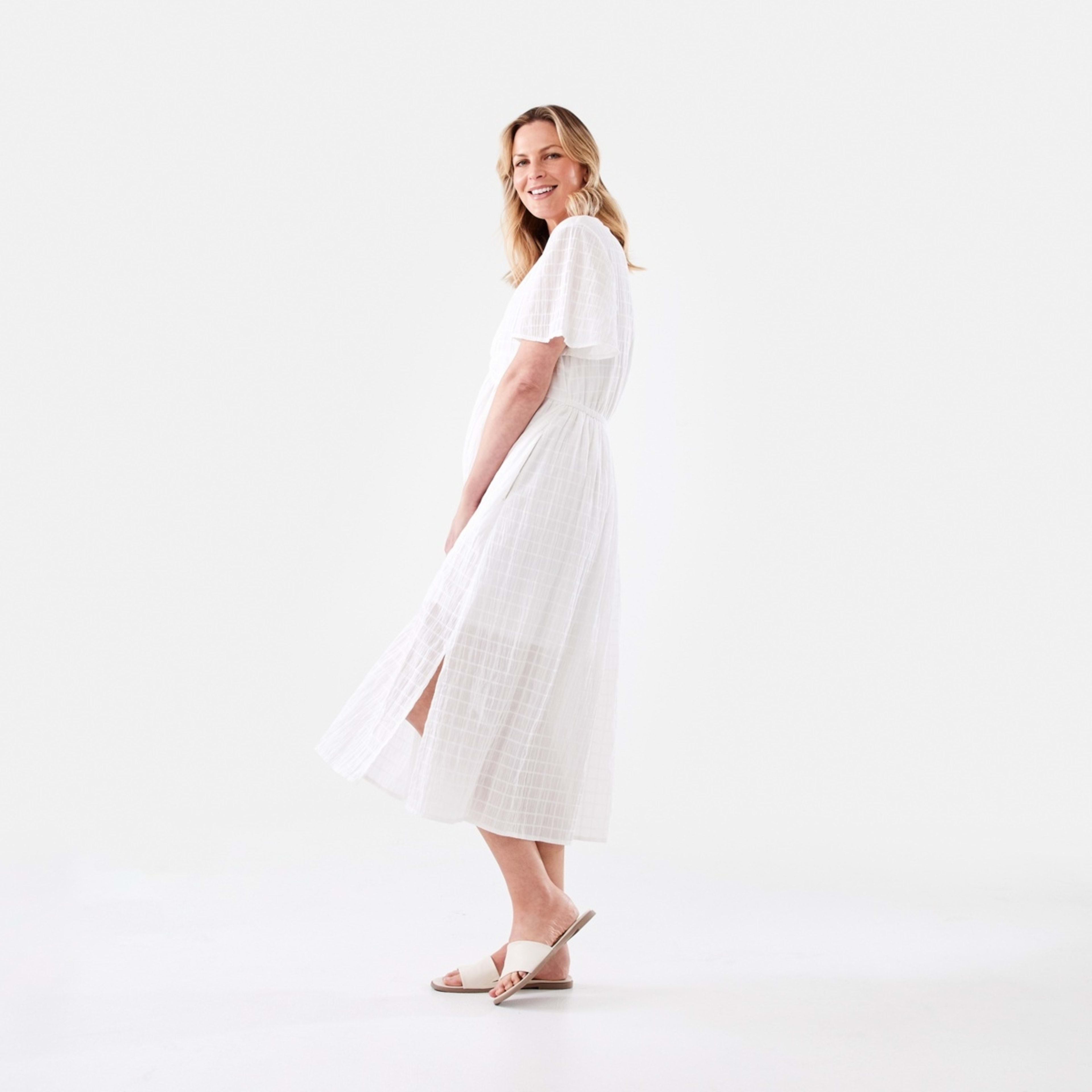 2 Short Sleeve Textured Twist Front Midi Dress White, 2 of 8