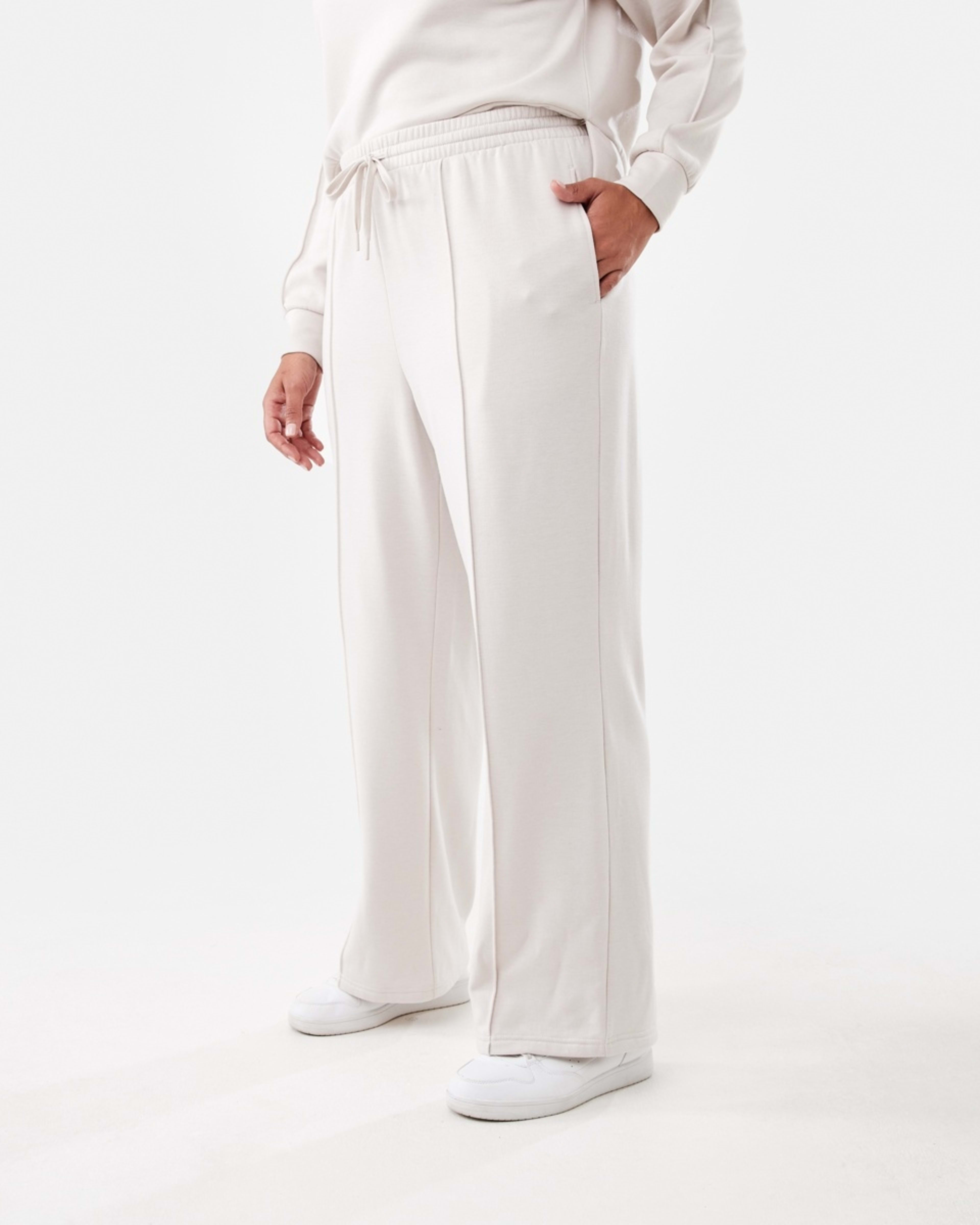 2 Soft Touch Wide Leg Trackpants Nat Beige, 2 of 5