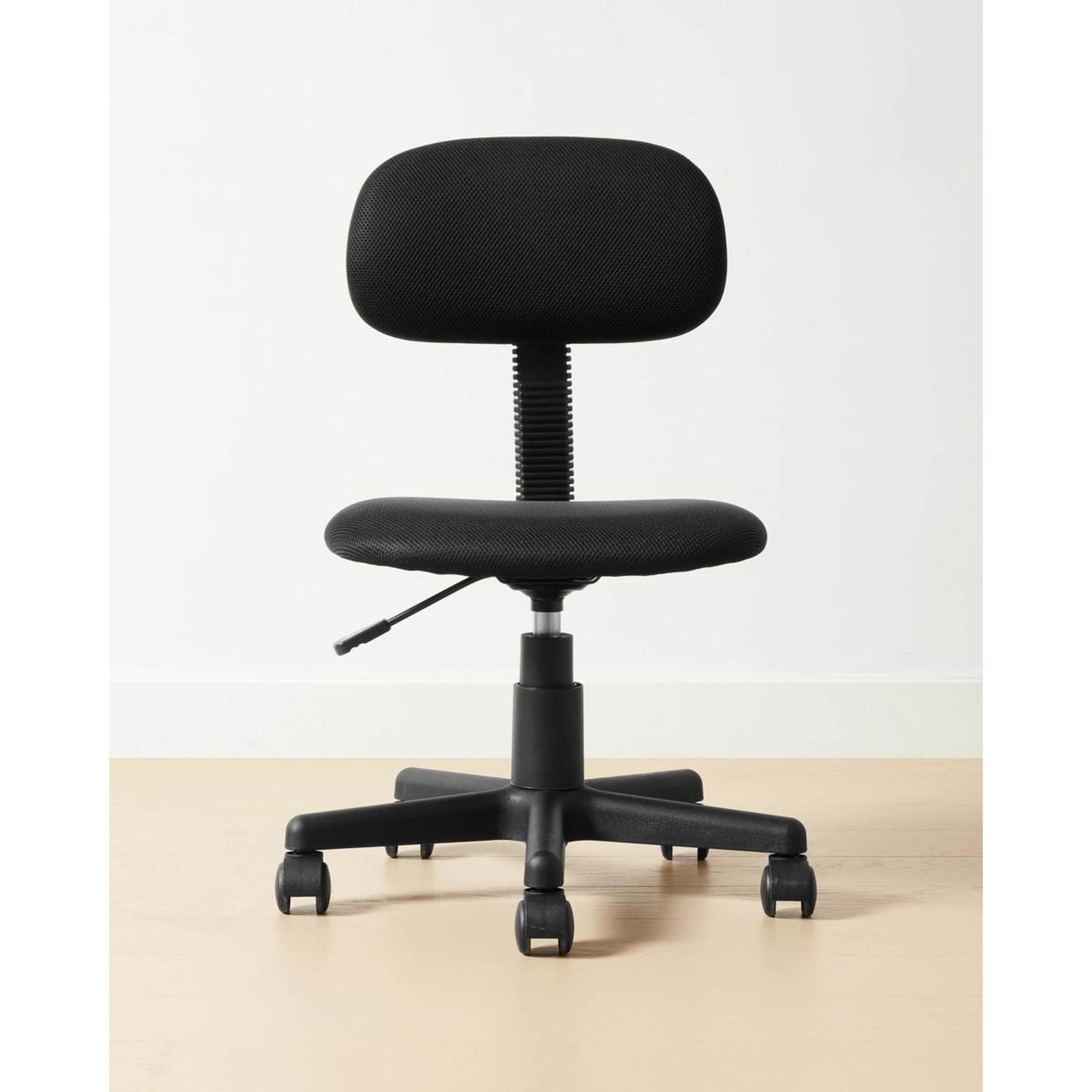 1 Deakin Desk Chair, 1 of 9