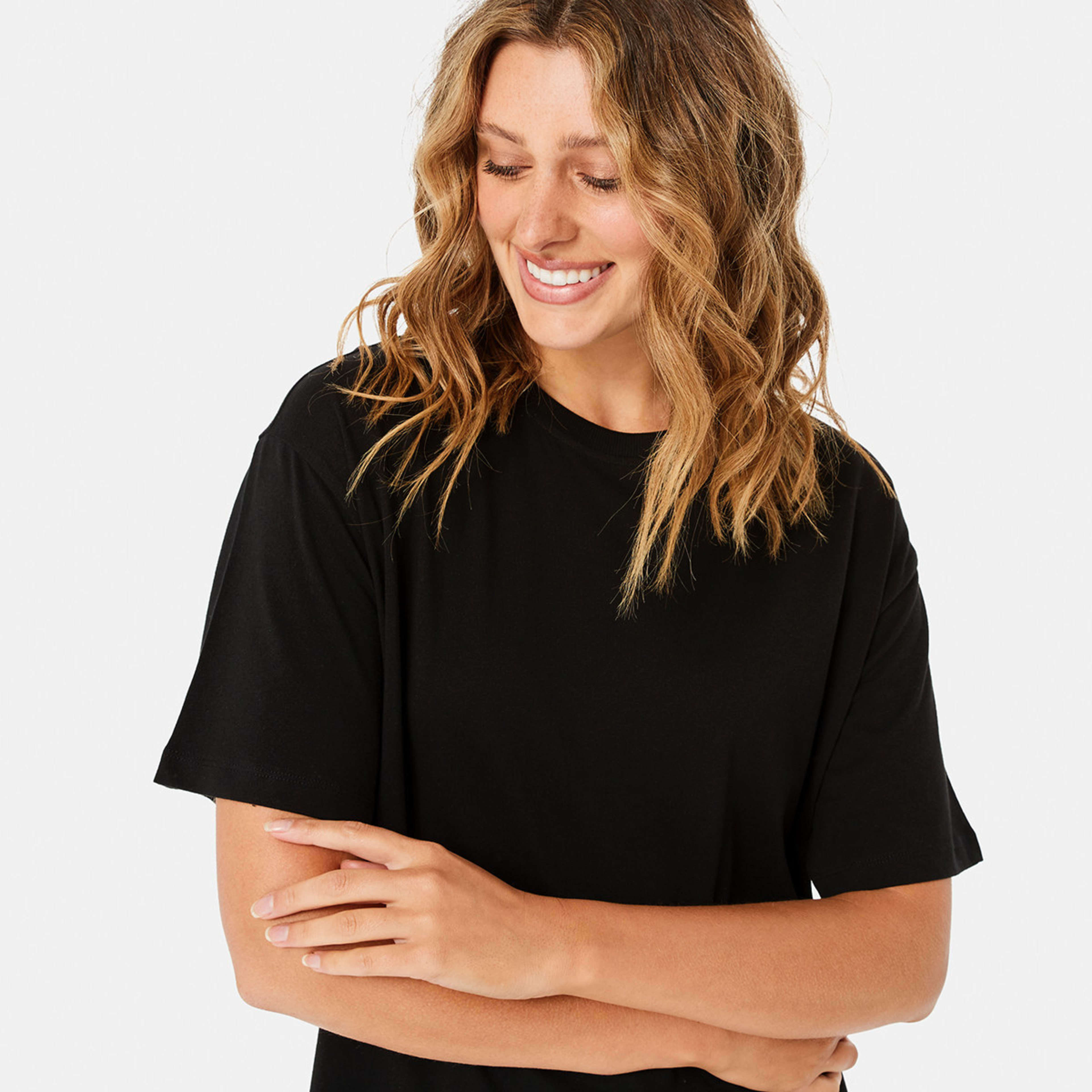 4 Short Sleeve Oversized Boyfriend T-Shirt Black, 4 of 4