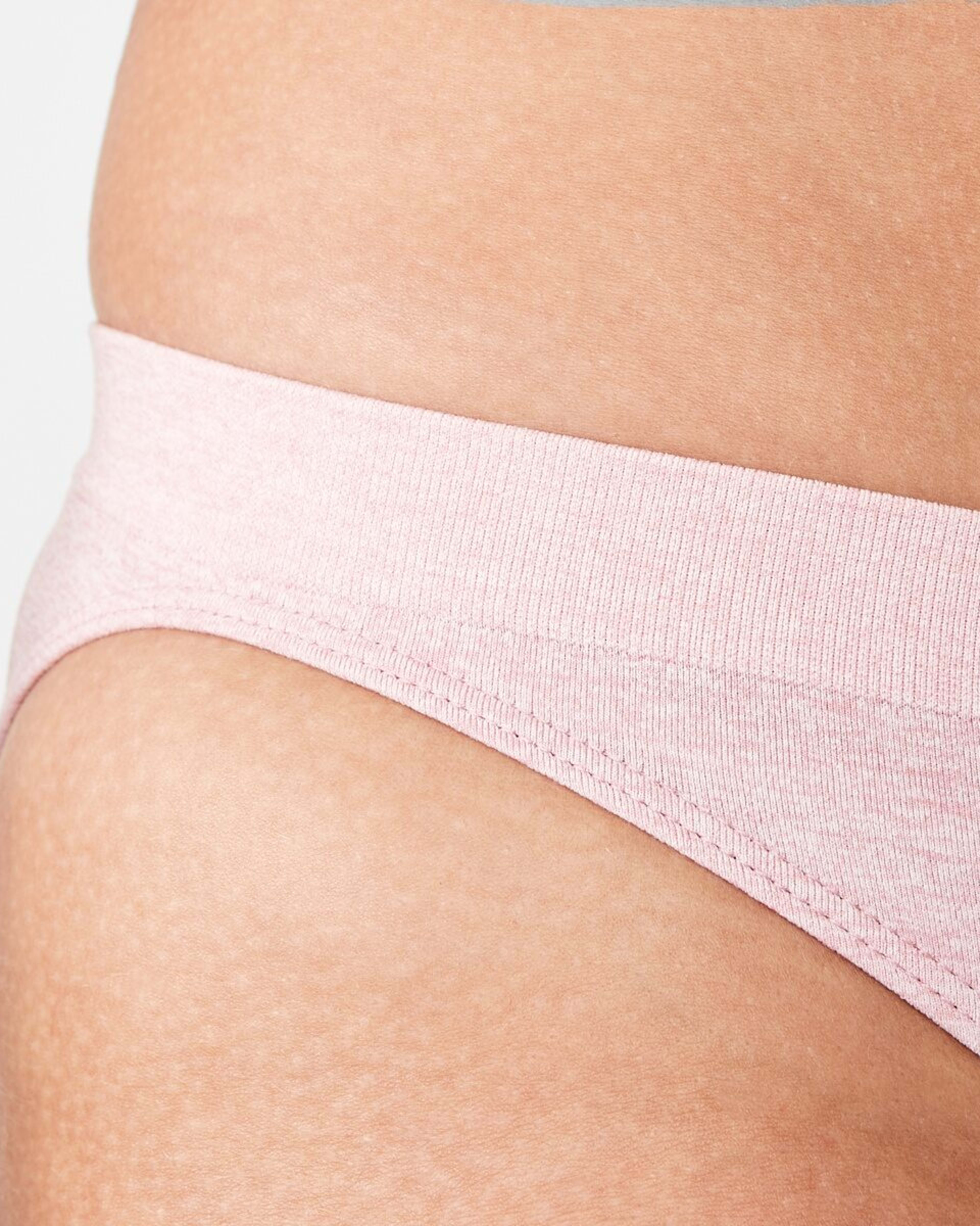 4 Ultra Smooth Seamfree Bikini Briefs SIERRA PINK MARLE, 4 of 4