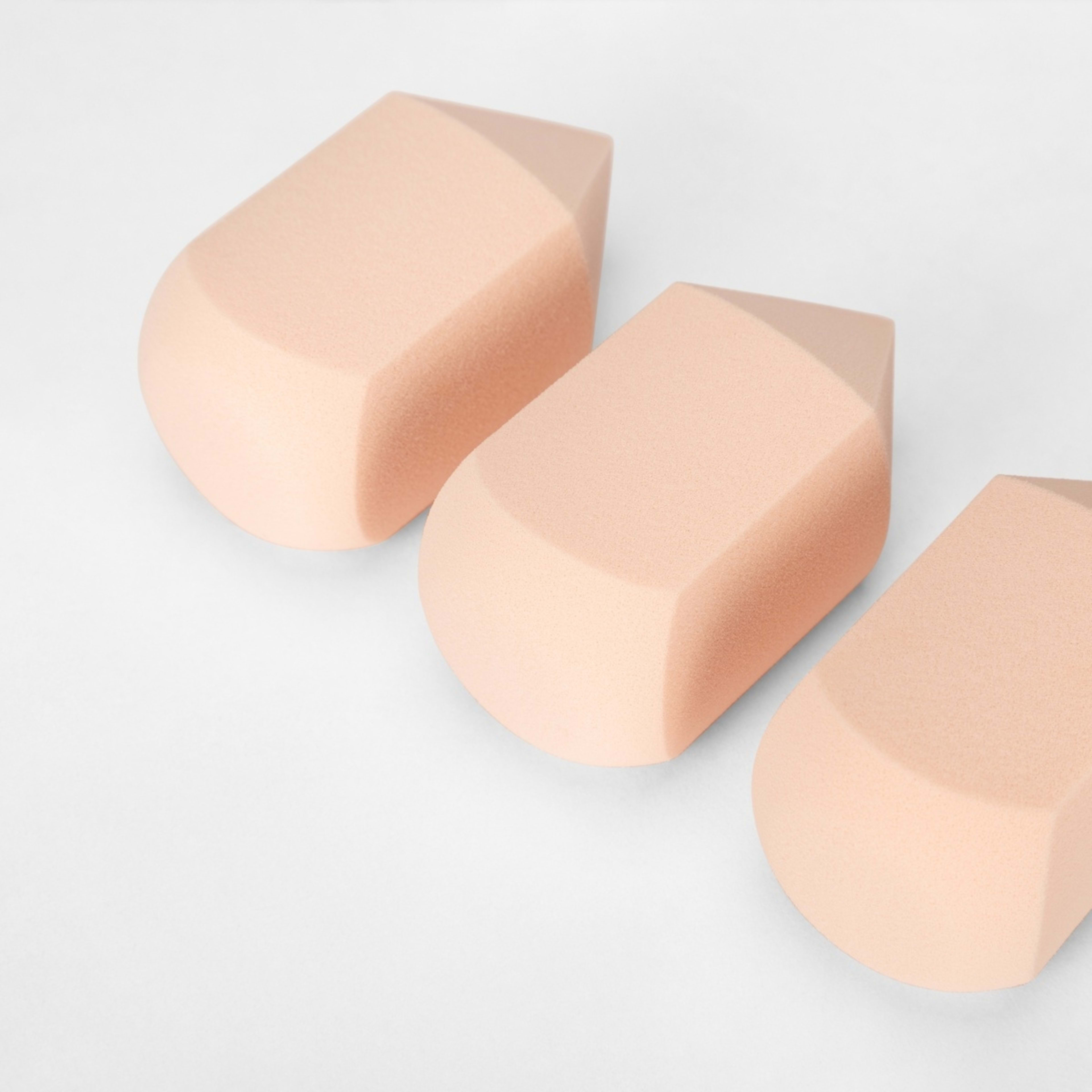 4 OXX Cosmetics 4D Cosmetic Sponge Trio, 4 of 5