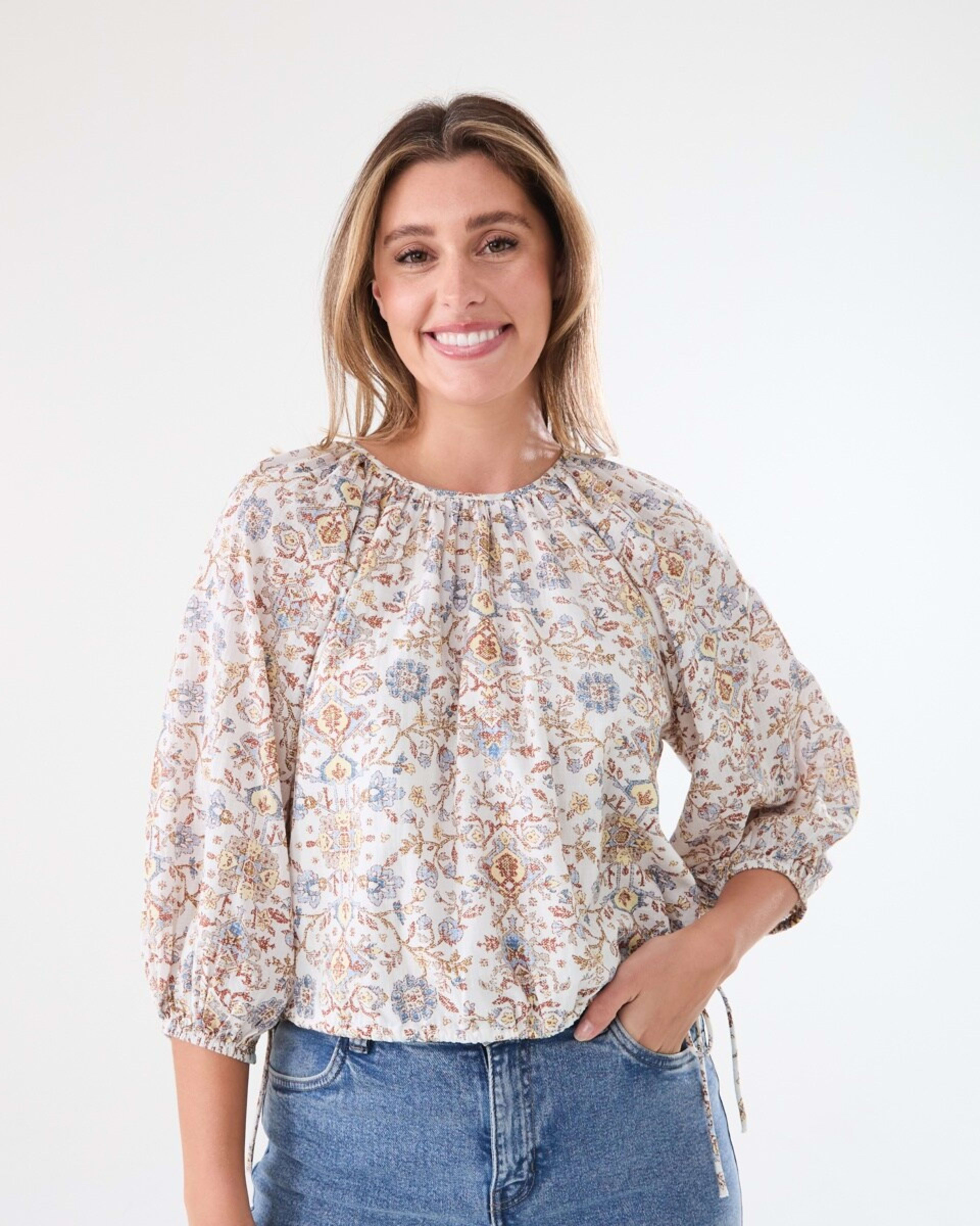 1 Long Sleeve Waist Tie Raglan Top BOHO FLORAL BRUNI BLUE