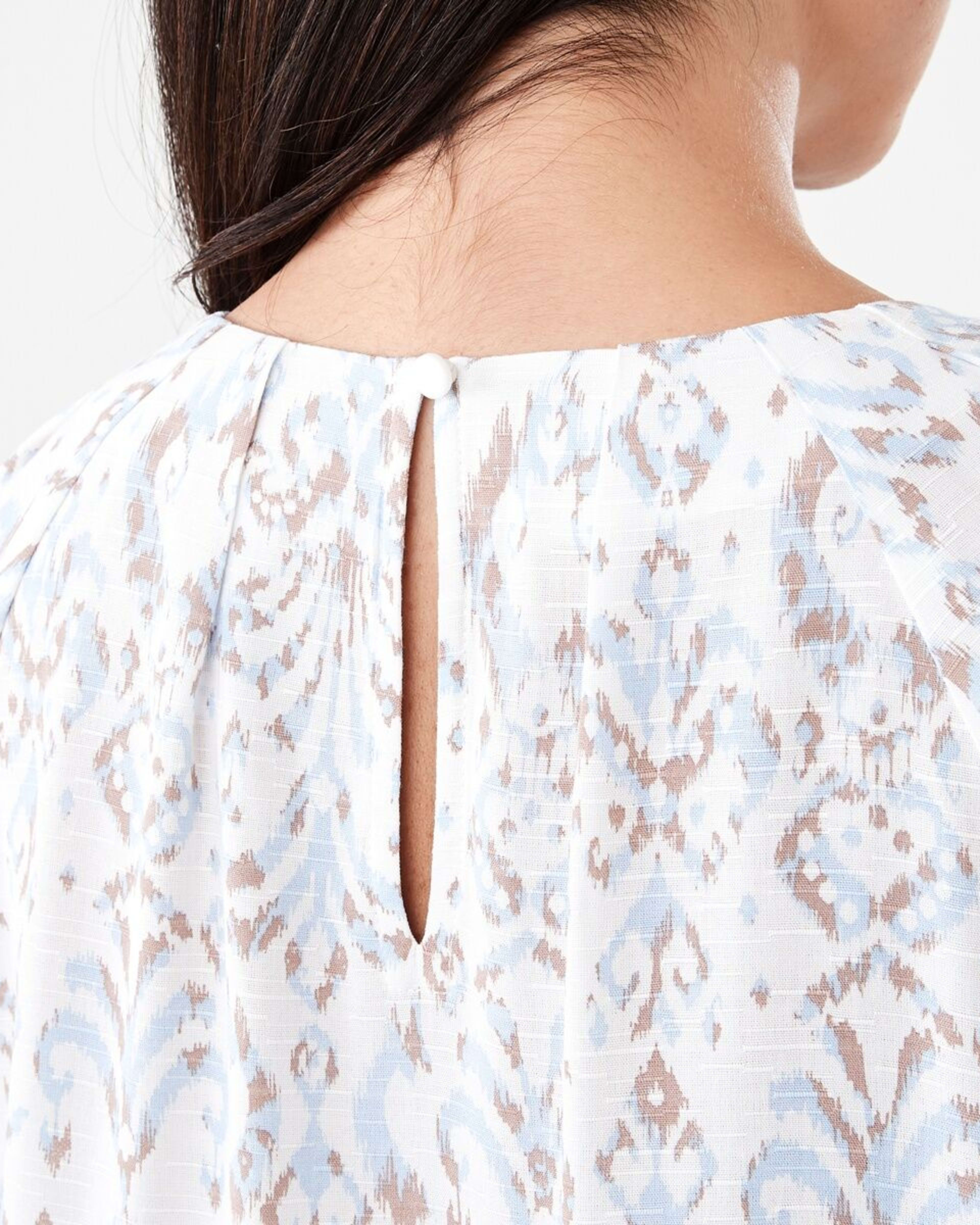 6 Short Sleeve Tuck Top IKAT BRUNI BLUE, 6 of 6
