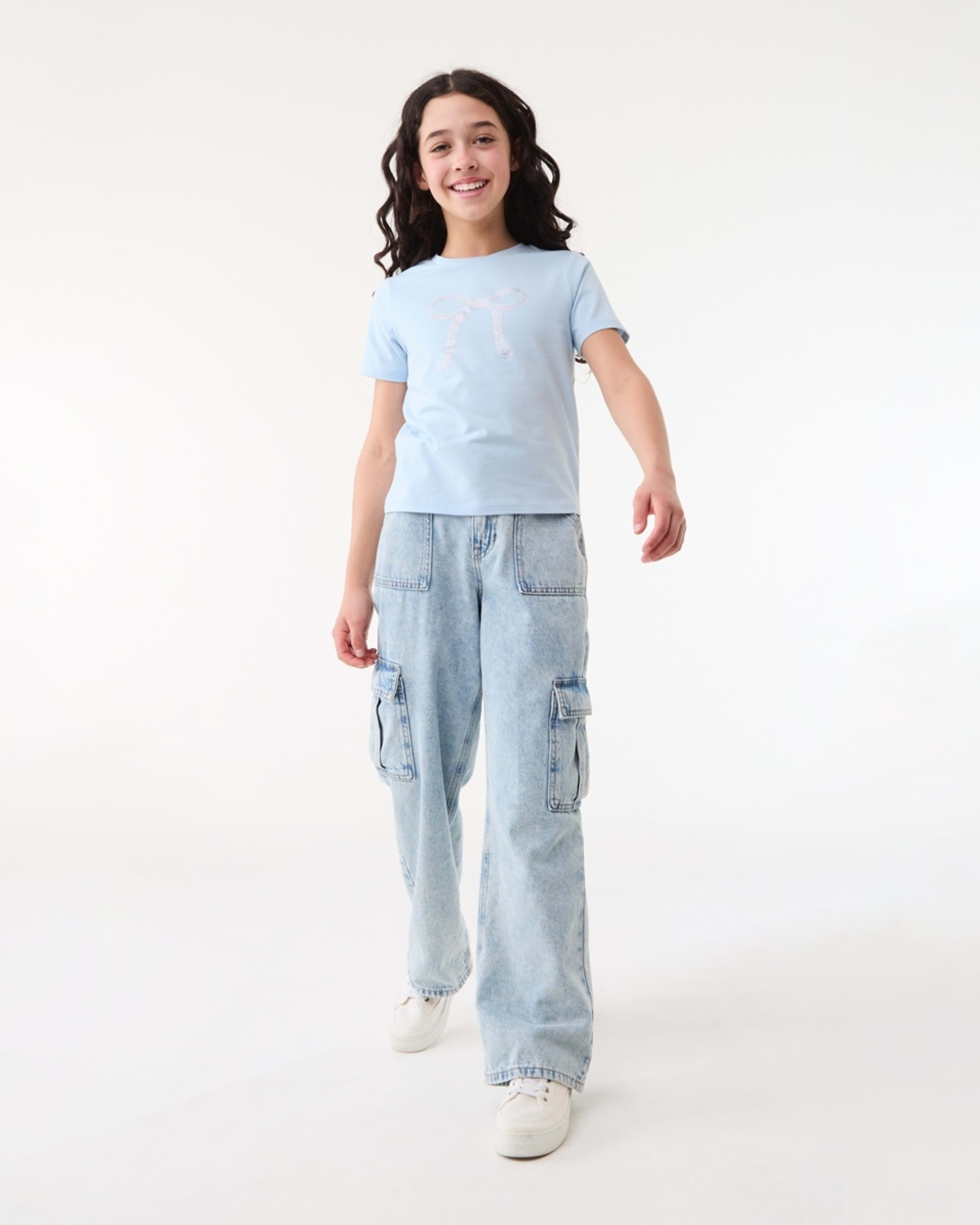 5 Short Sleeve Embellished T-shirt DIAMONTE BOW ICE MIST, 5 of 6