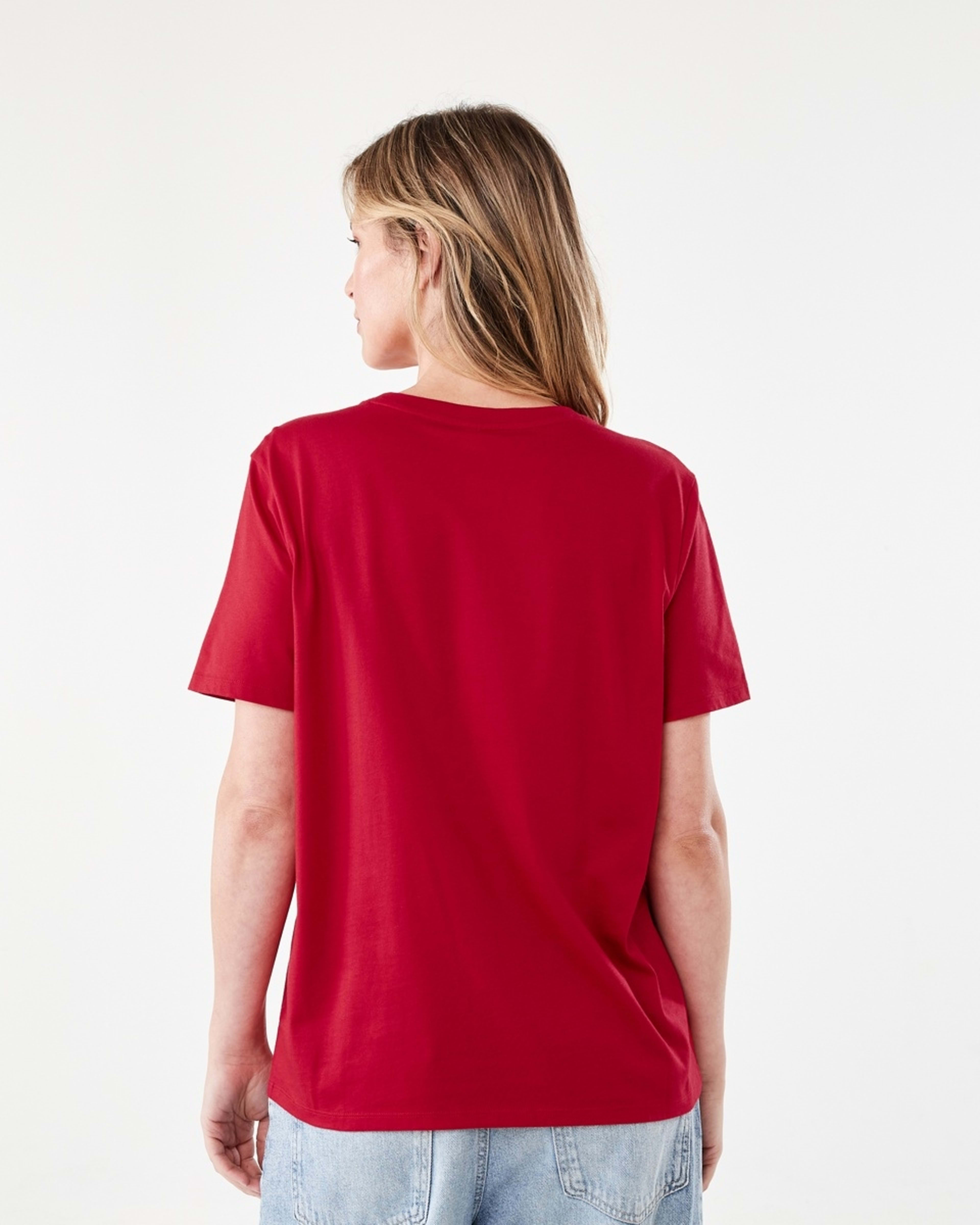 3 Short Sleeve Australian Cotton T-shirt Cherry Red, 3 of 5