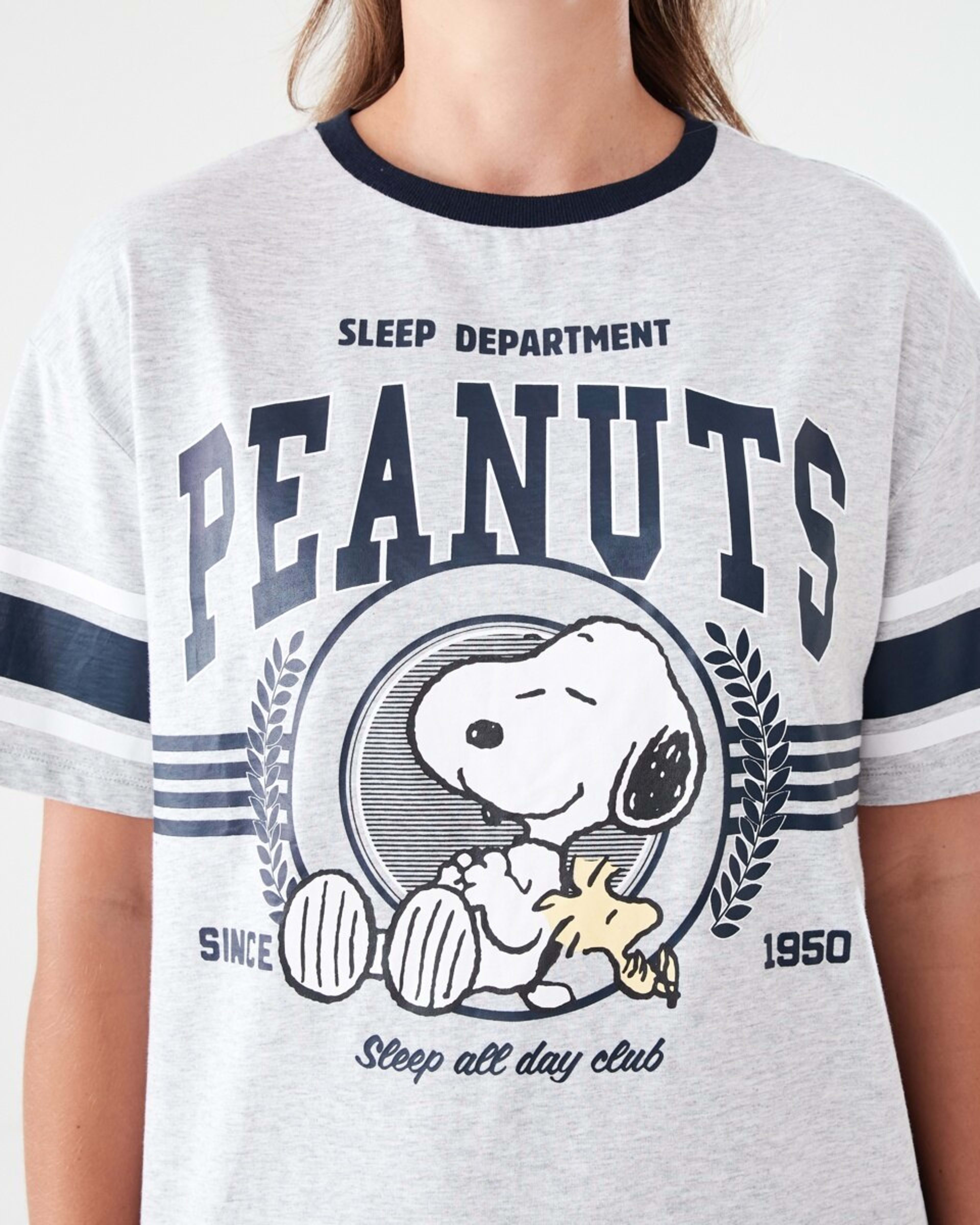 5 Snoopy License Short Sleeve Graphic Nightie SNOOPY SLEEP CLUB SILVER MARLE, 5 of 6