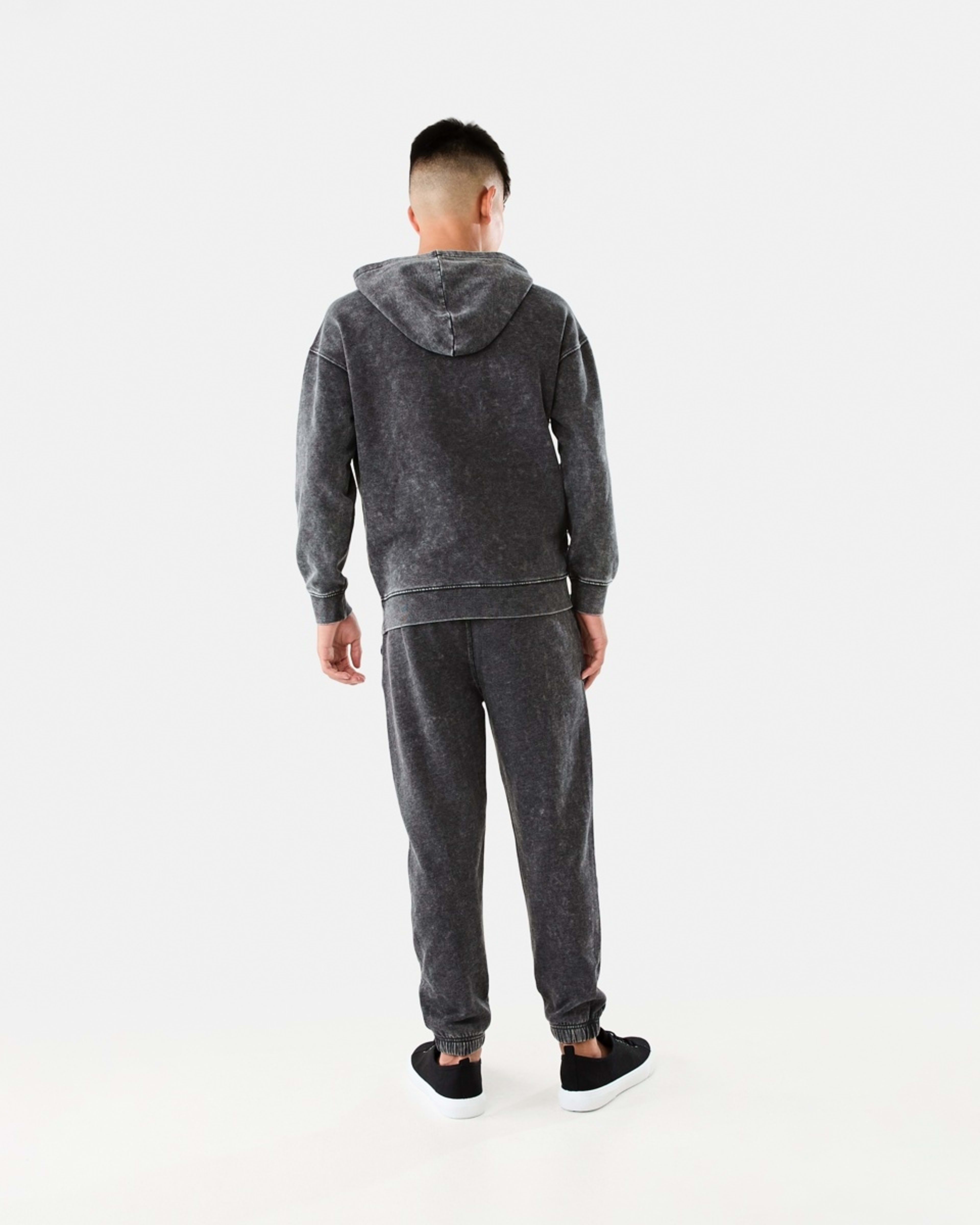 8 Oversized Washed Hoodie with Pocket Black, 8 of 10