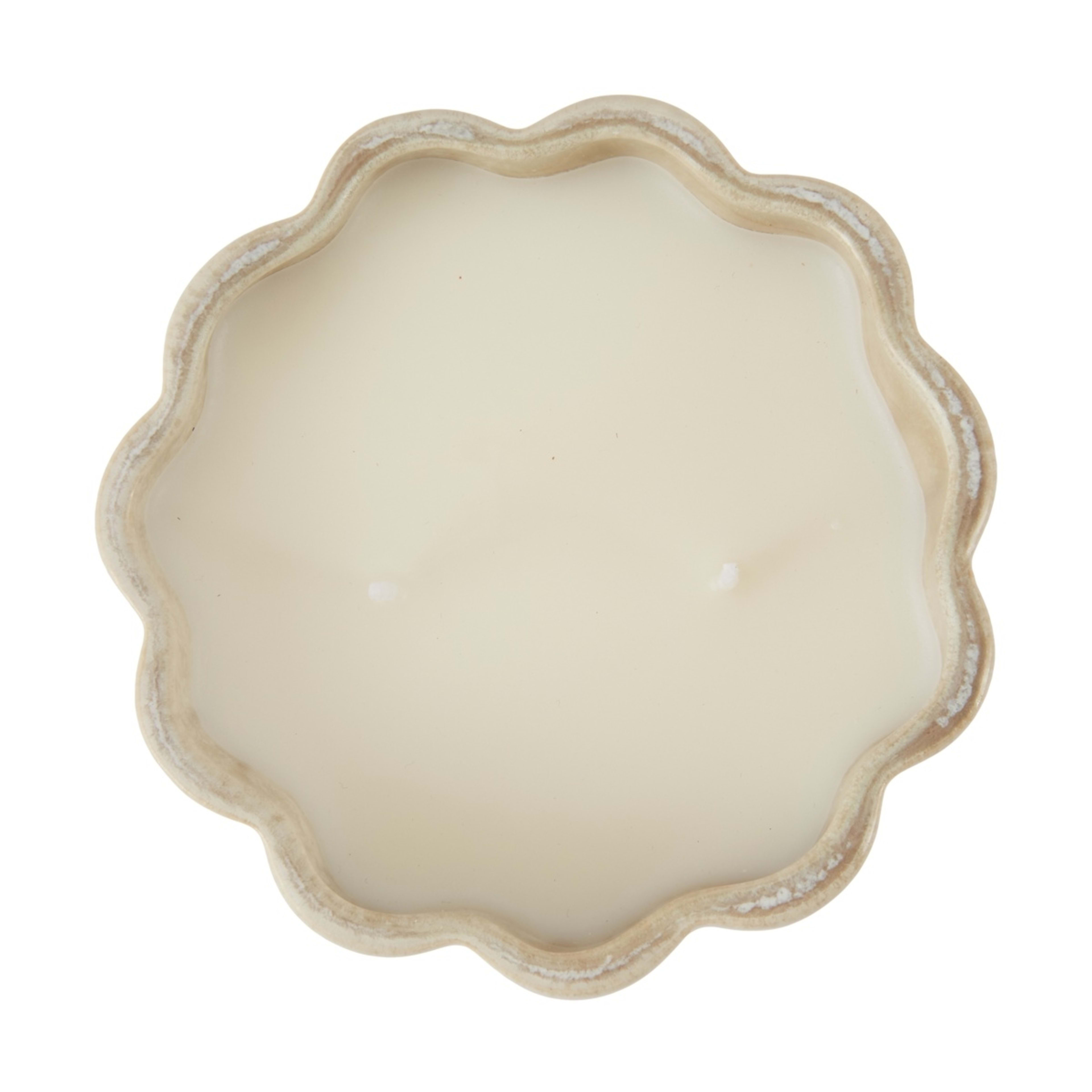 3 Wave Edge Ceramic Candle, 3 of 4