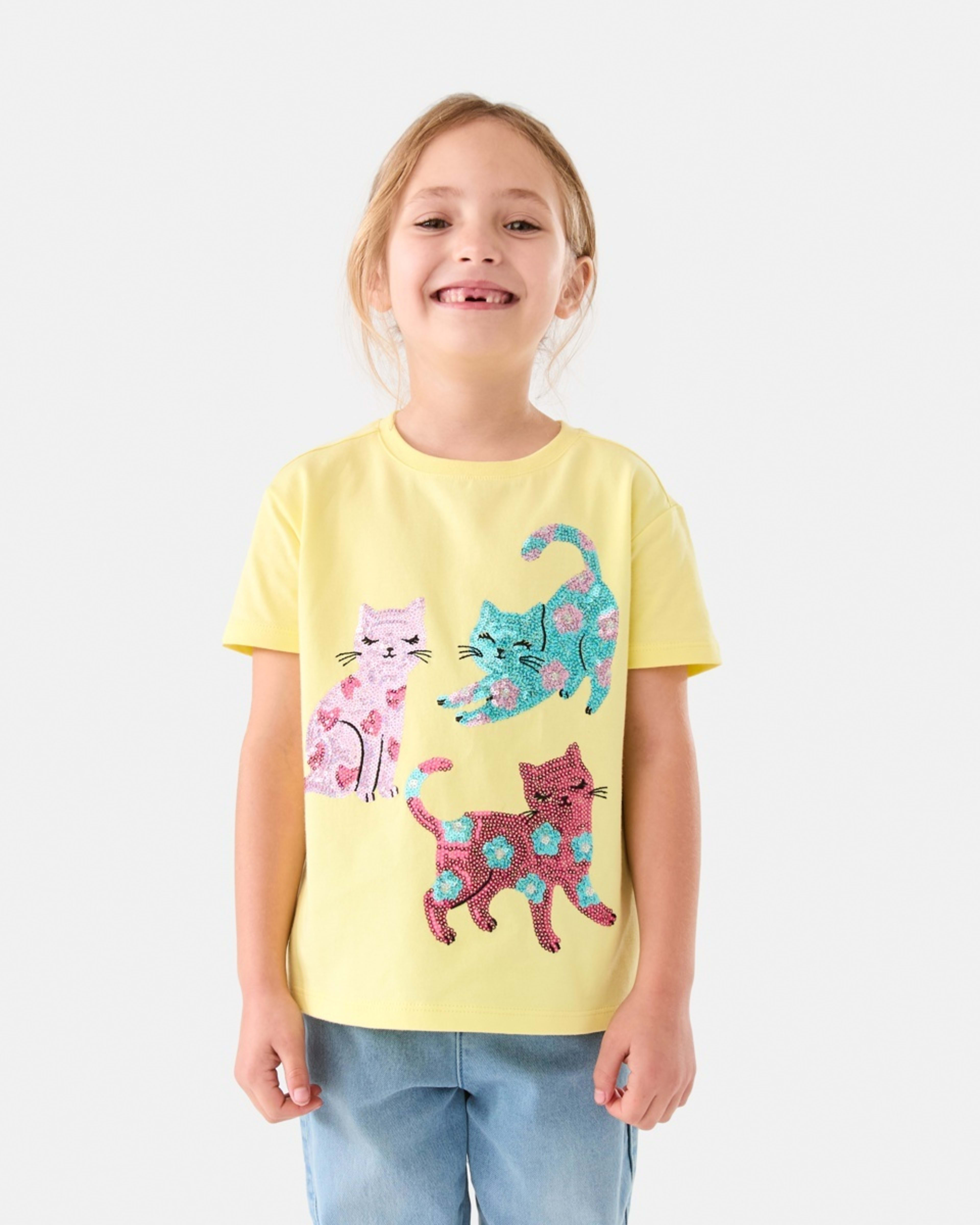 1 Short Sleeve Sequin T-shirt Ylw Cat, 1 of 8