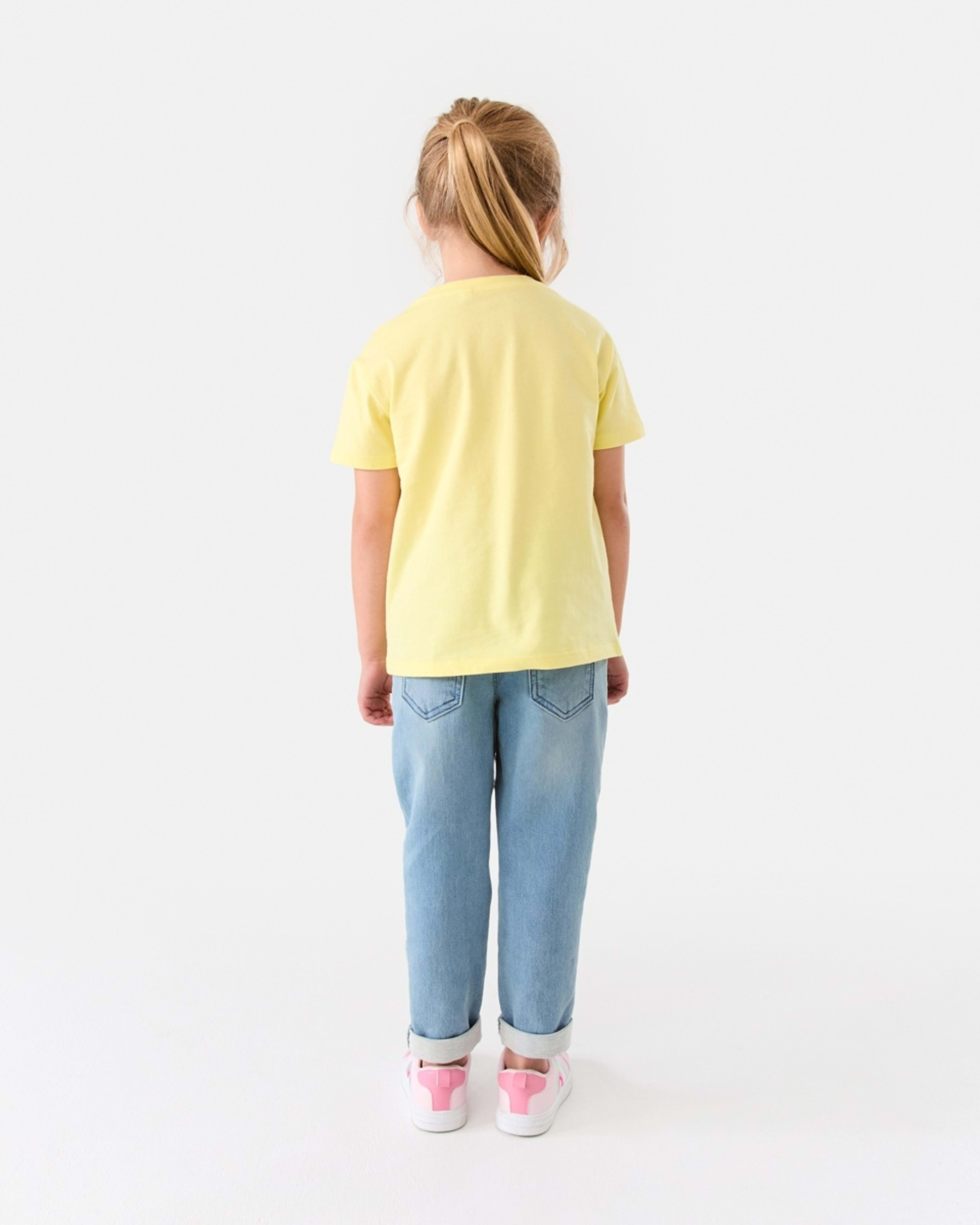 6 Short Sleeve Sequin T-shirt Ylw Cat, 6 of 8