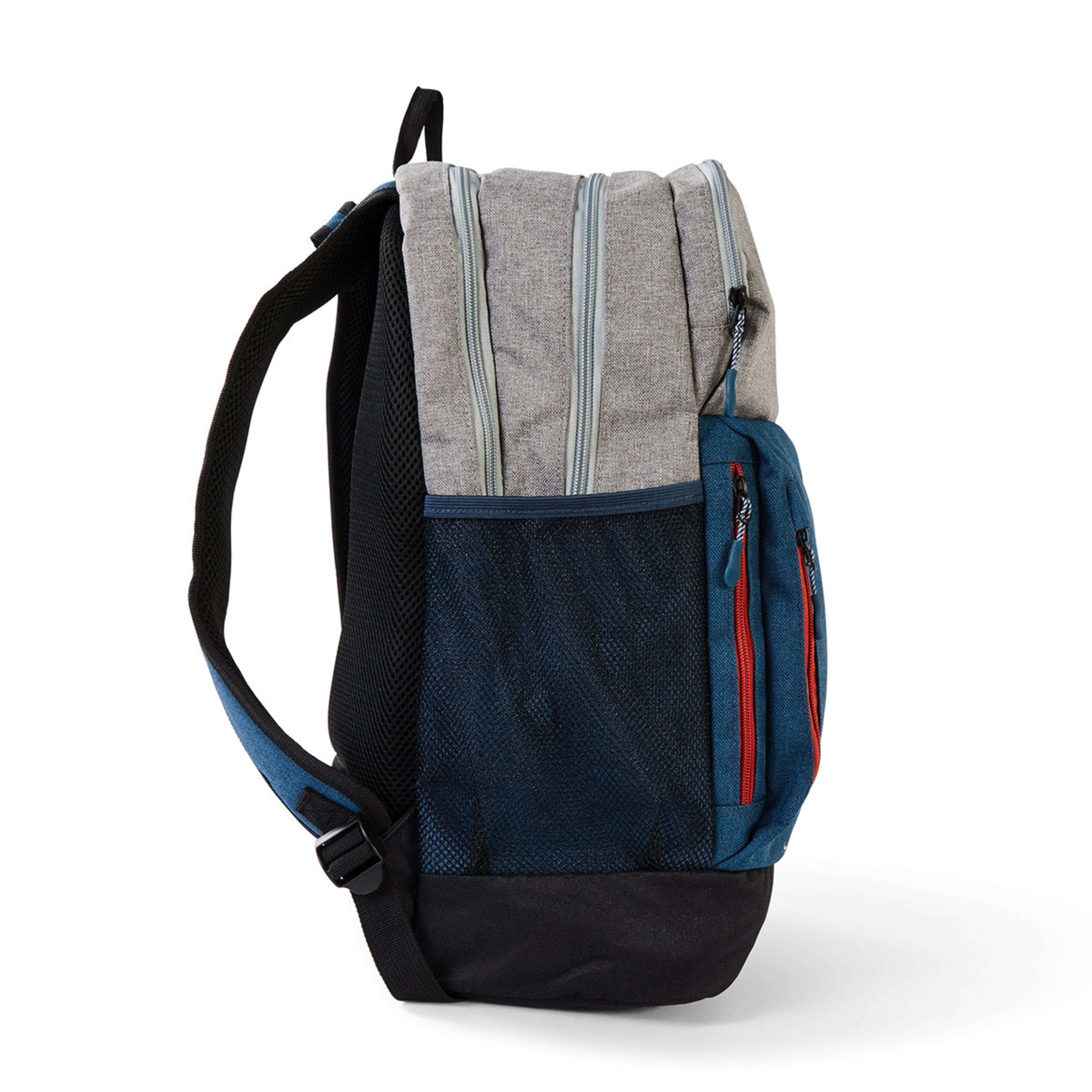 5 Multi Pocket Backpack, 5 of 9