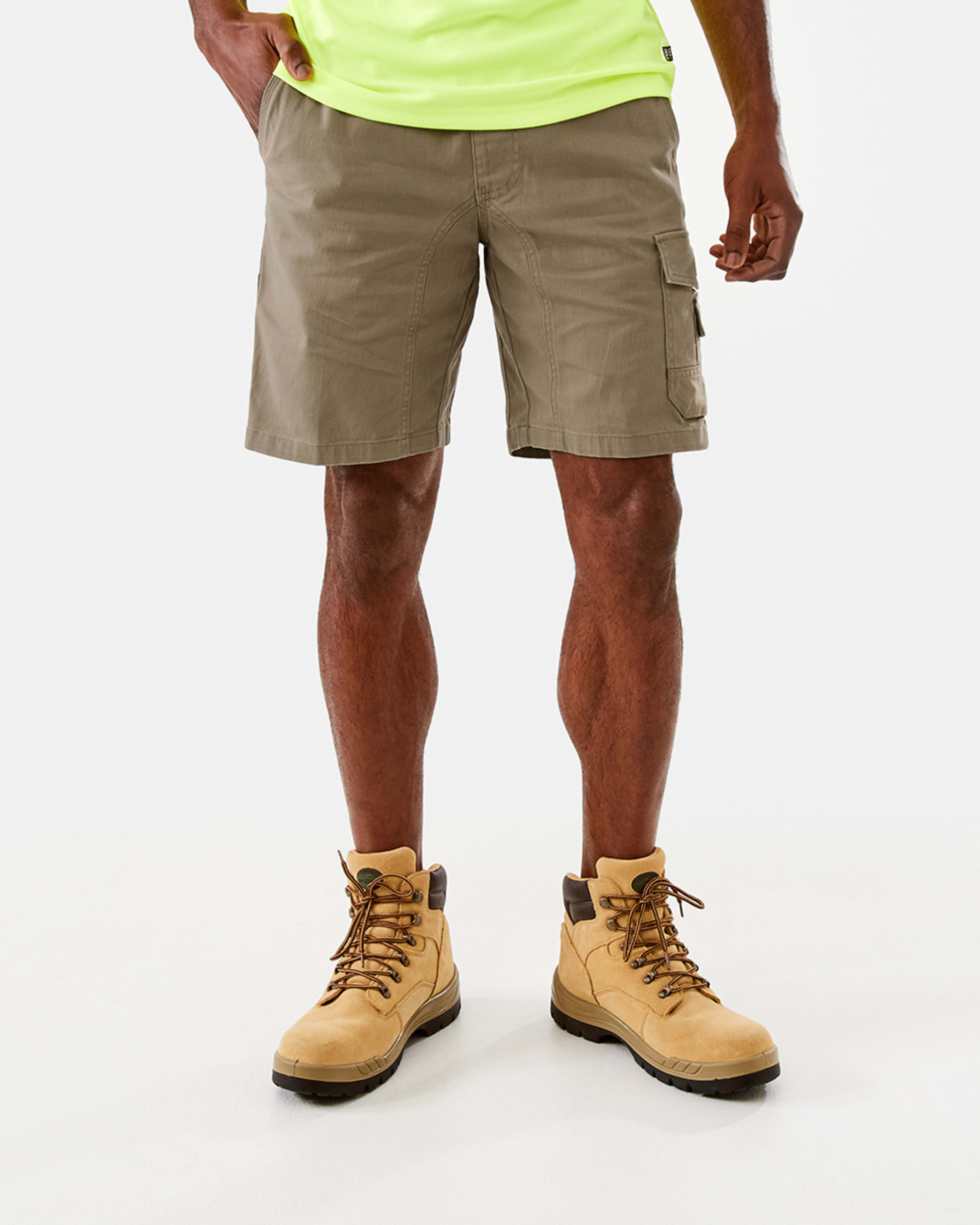 7 Jogger Work Shorts Wet Sand, 7 of 8